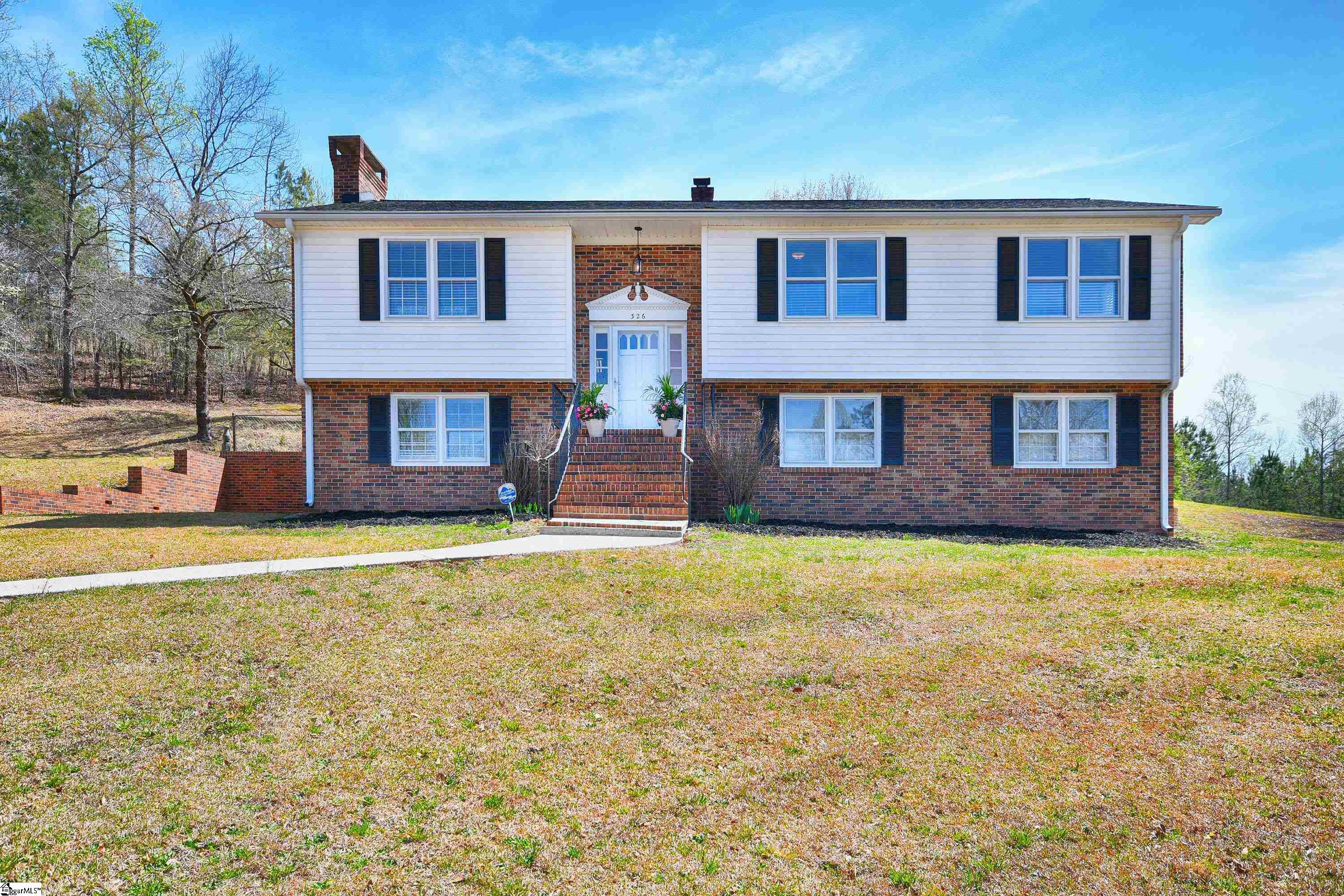 326 Keeler Bridge Road Property Photo