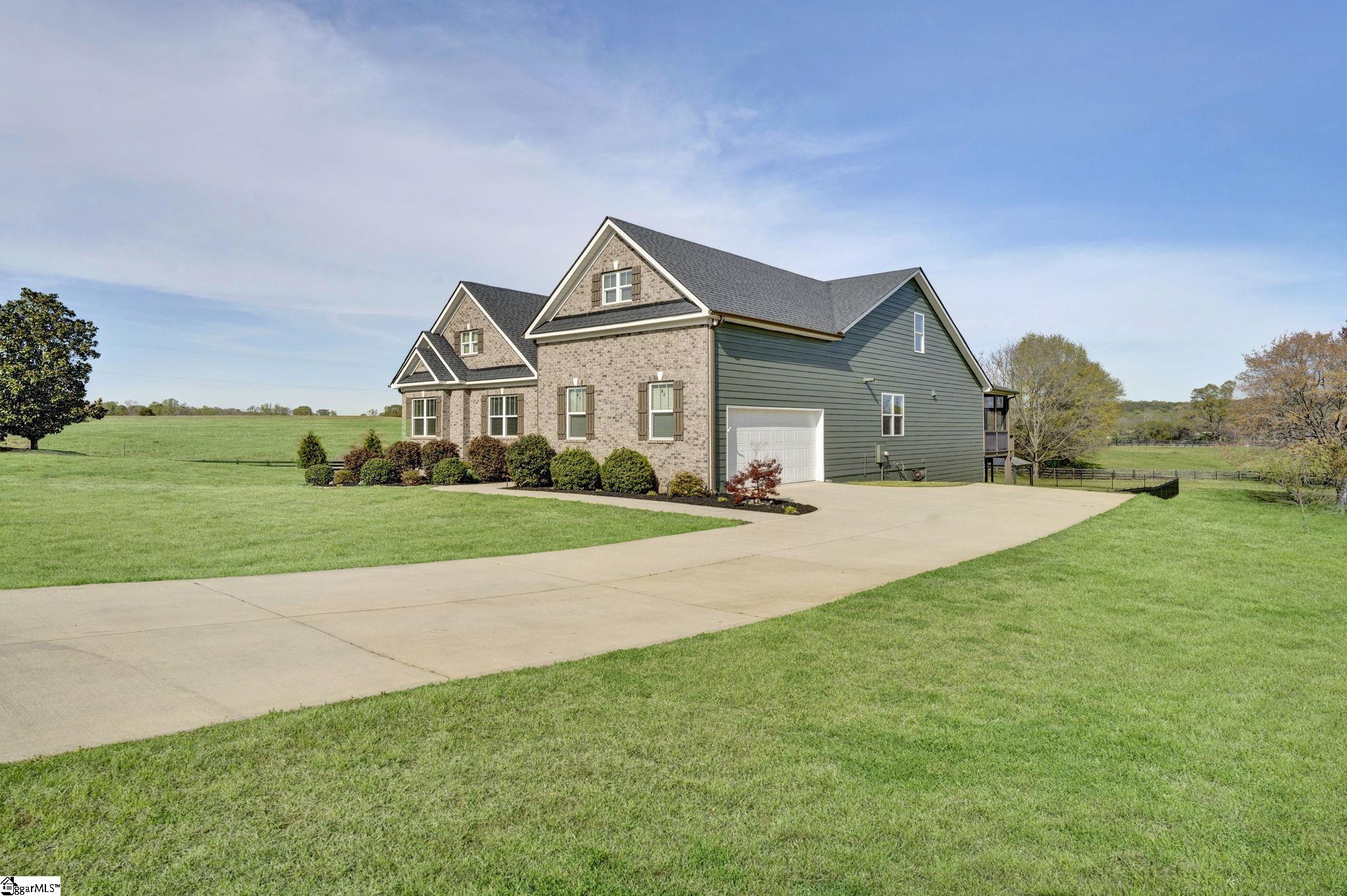 1001 Omega Farms Lane Property Photo