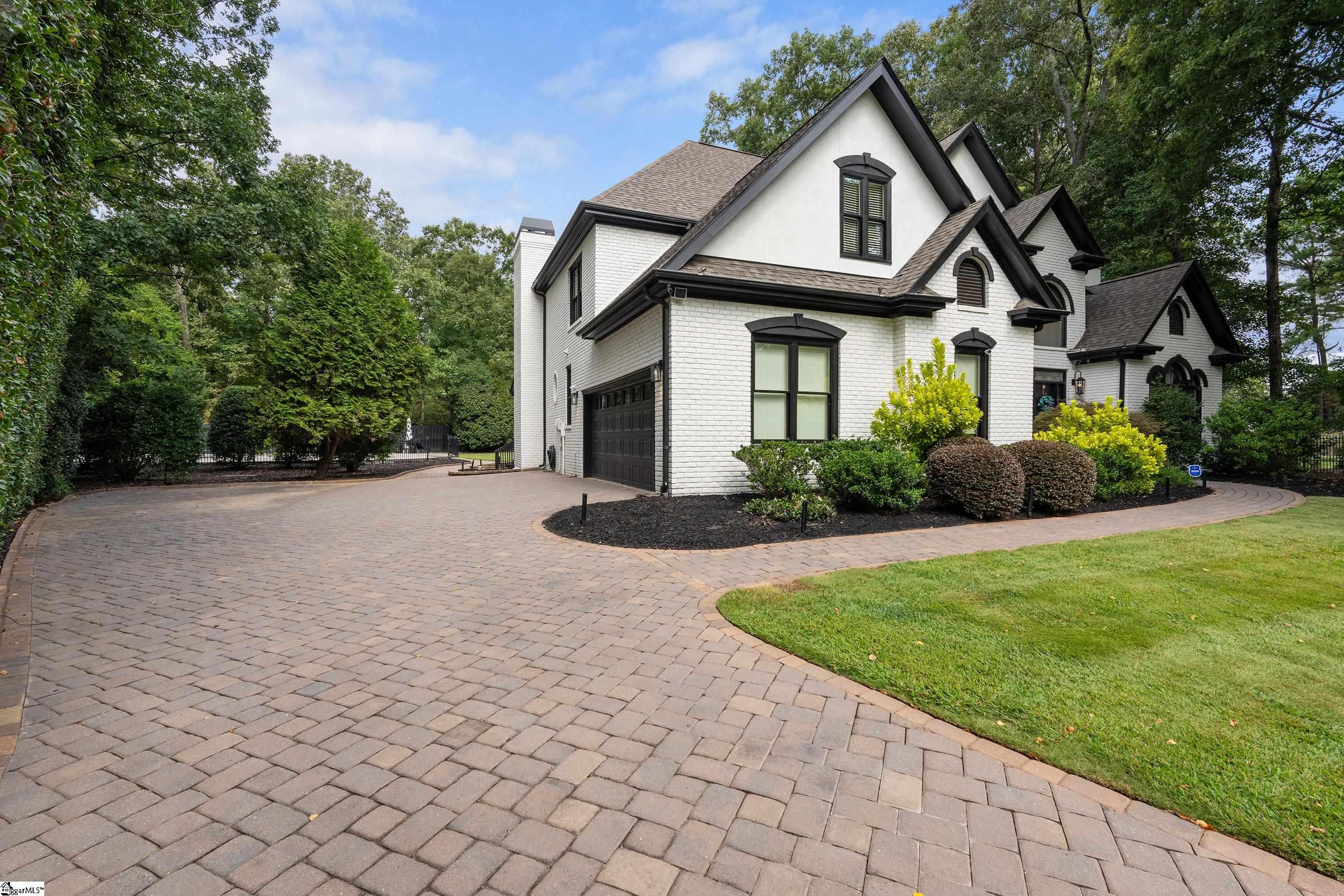 3 Bailey Knoll Court Property Photo 3