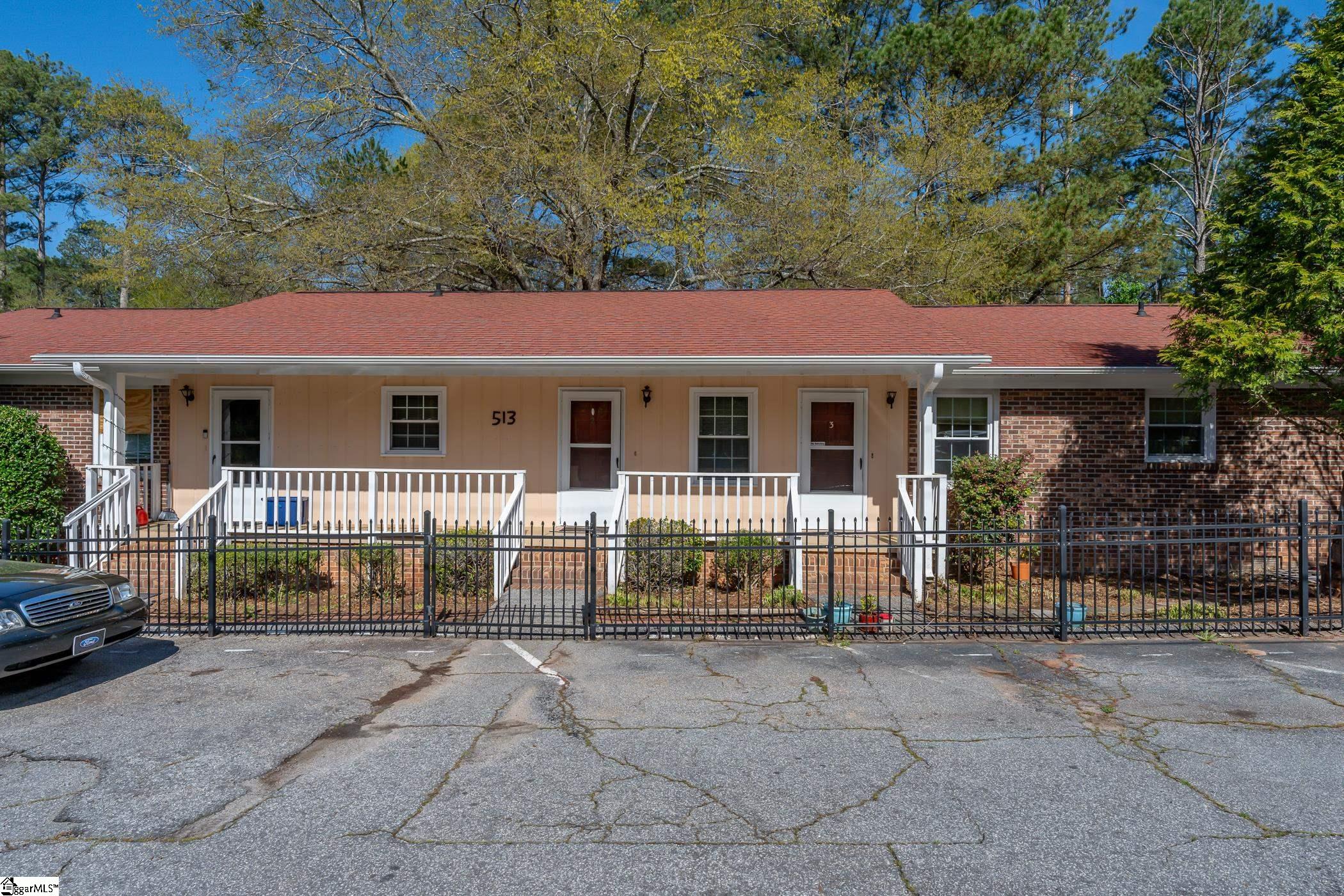 513 Old Central Road Property Photo