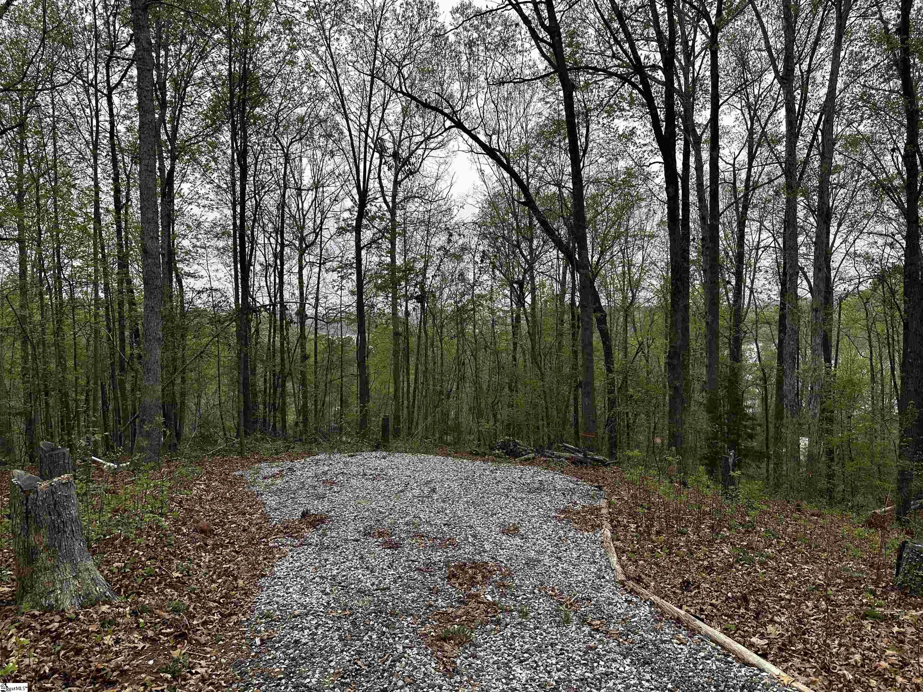 129 Hilltop Circle Property Photo