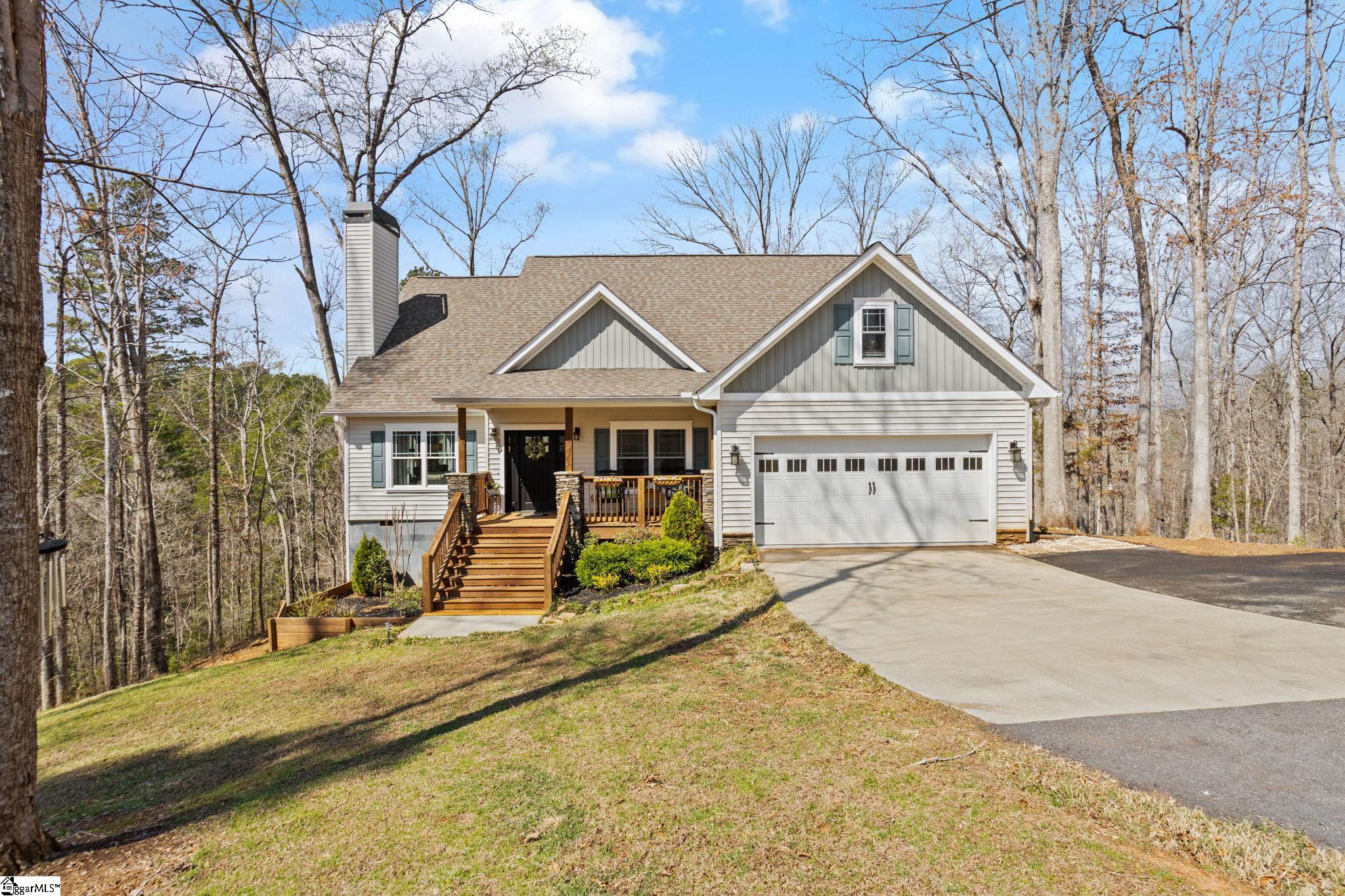 110 Bluebird Lane Property Photo