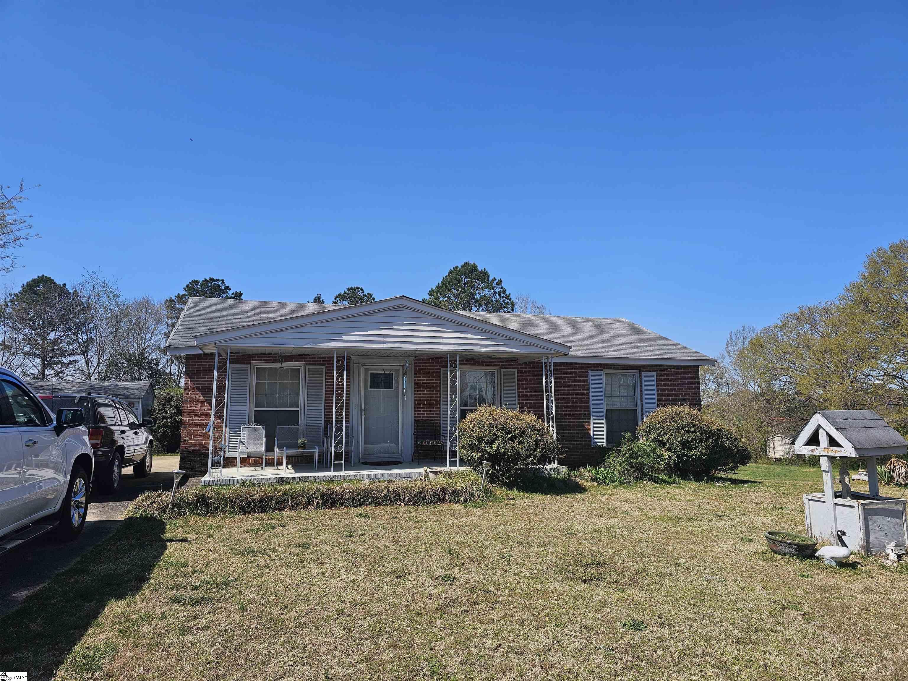 111 Jasmine Drive Property Photo