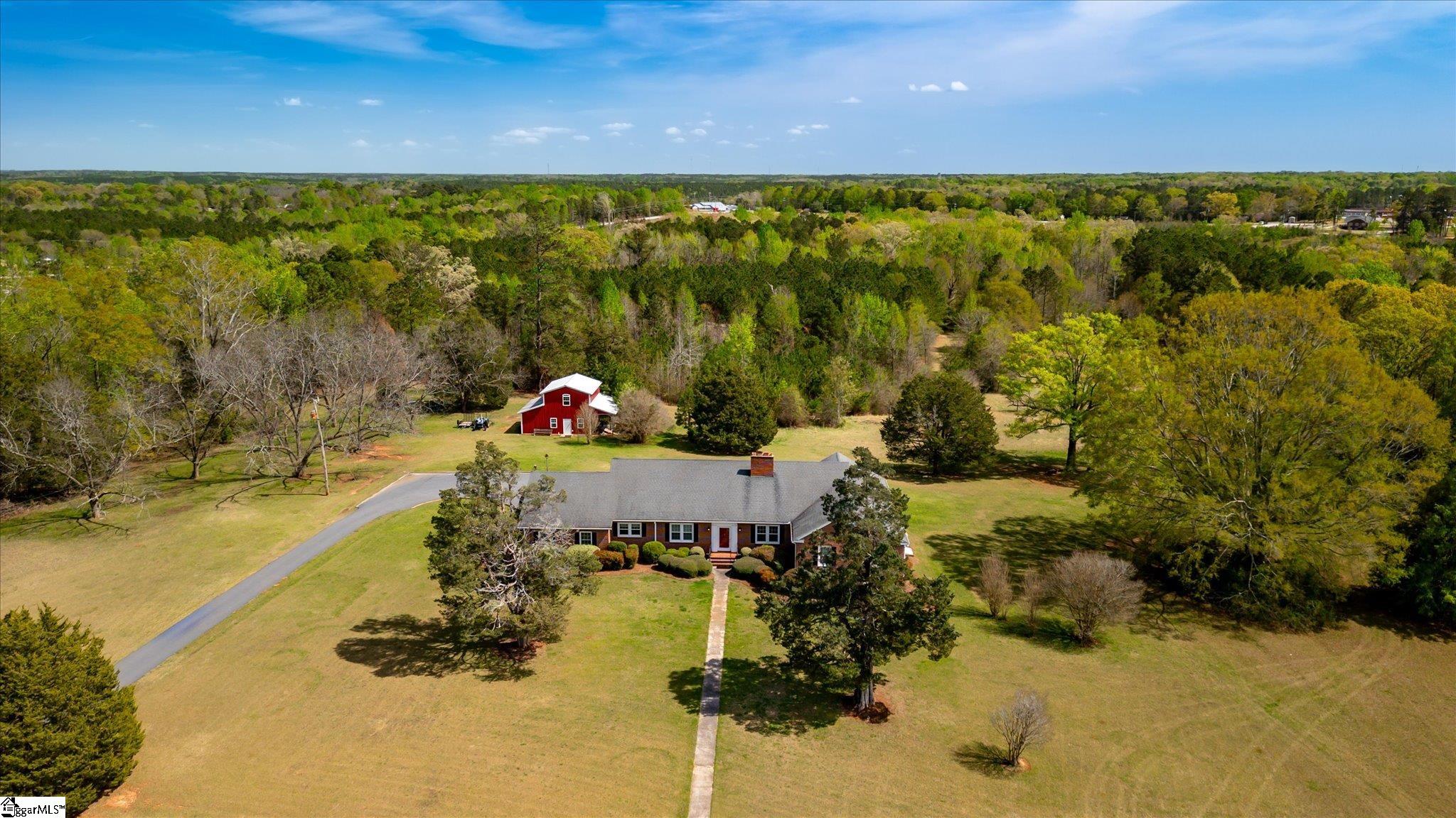 11344 56 Highway Property Photo