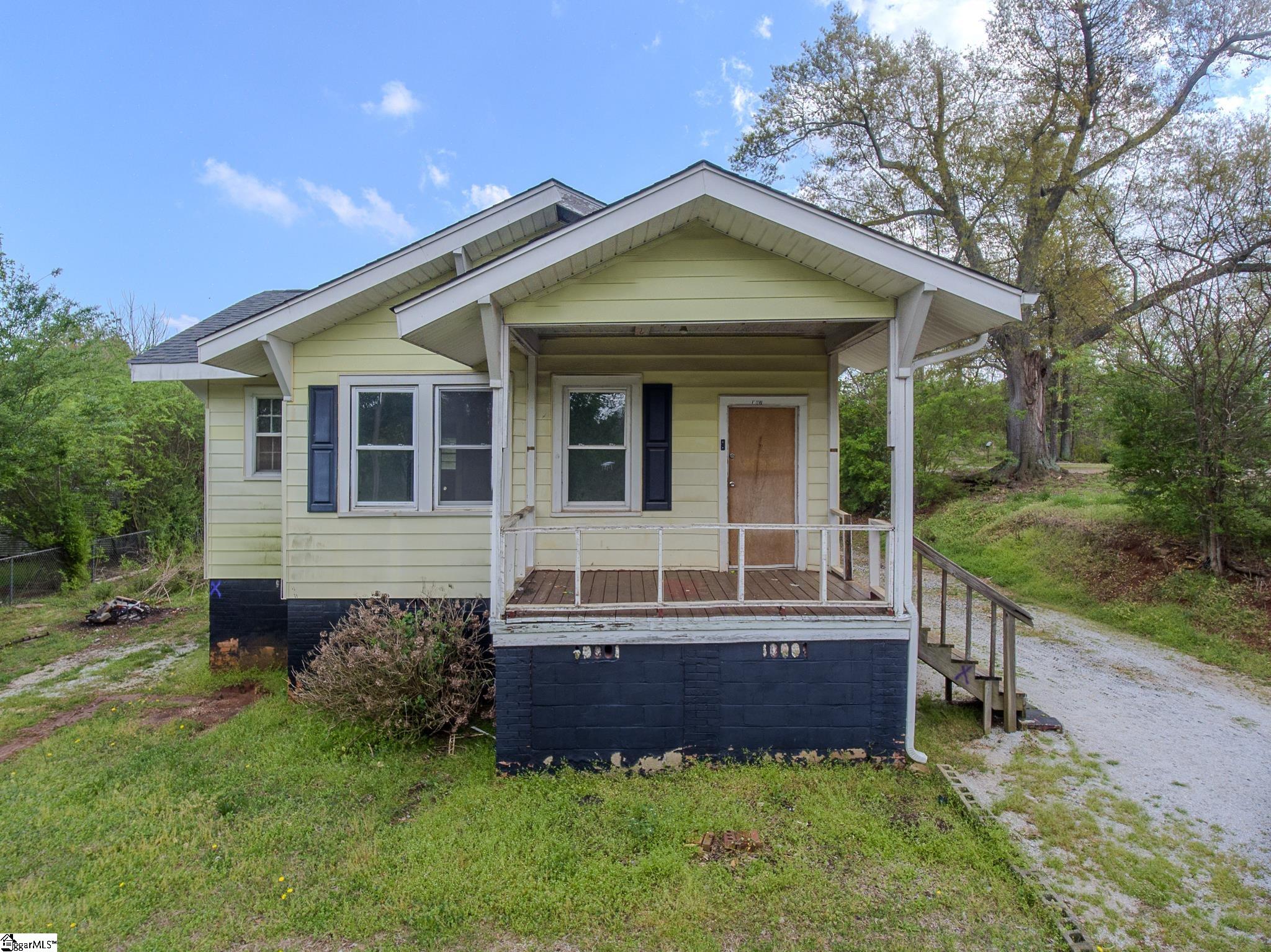 107 Hope Avenue Property Photo