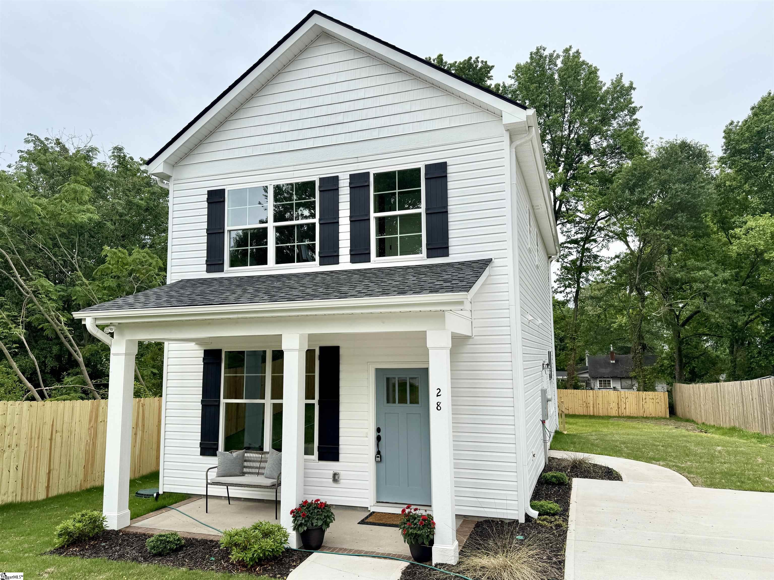 28 Apopka Avenue Property Photo 1