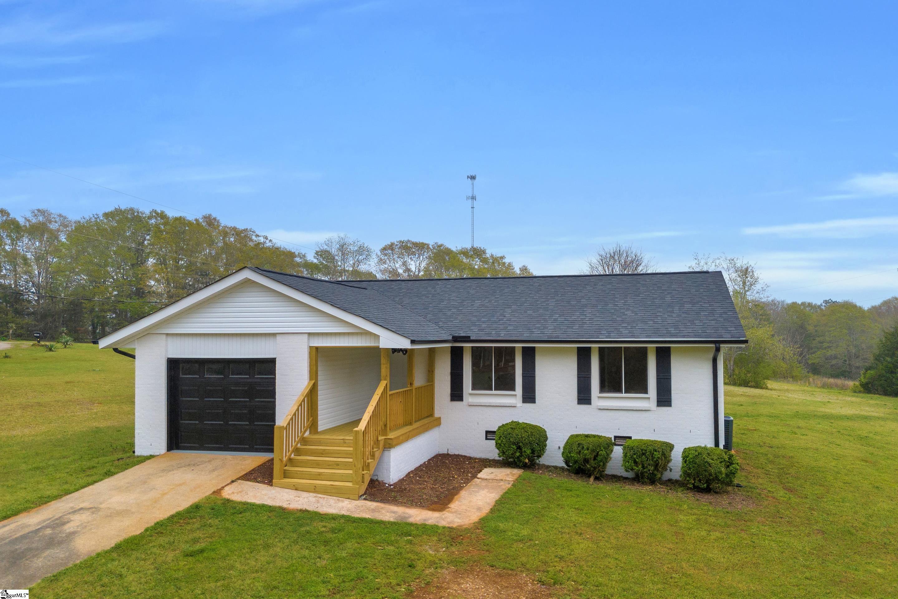 205 Latimer Road Property Photo
