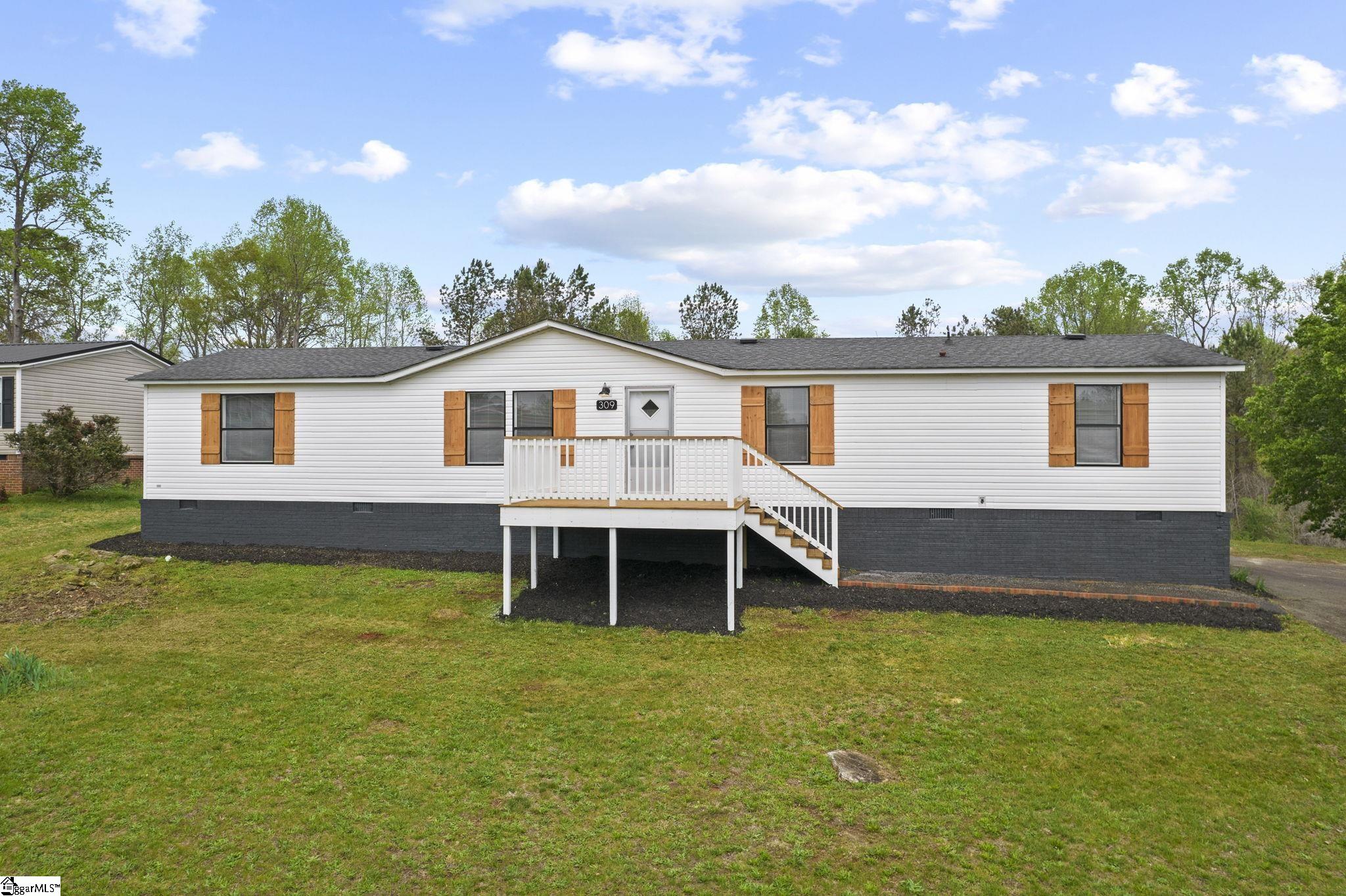 309 Grassland Lane Property Photo