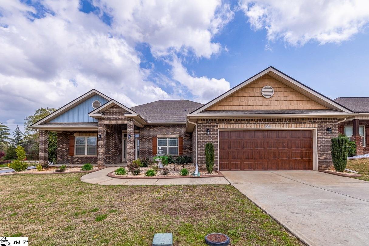 301 Rabbit Run Trail Property Photo