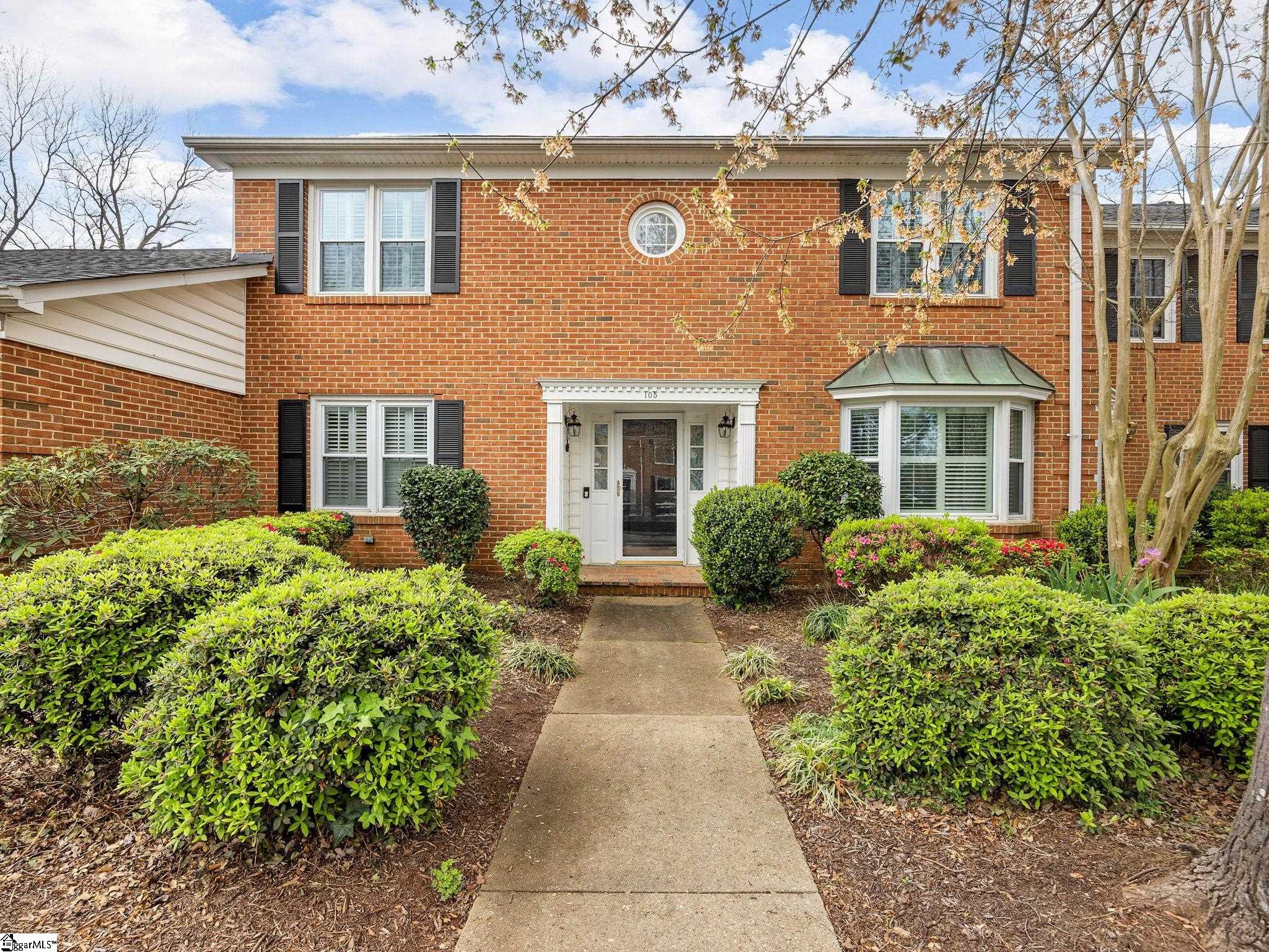 105 Buckstone Lane Property Photo