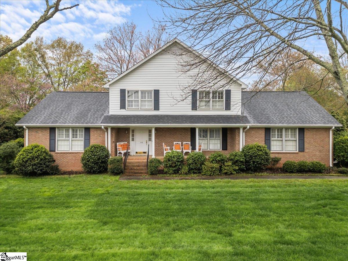 110 Foxcroft Road Property Photo