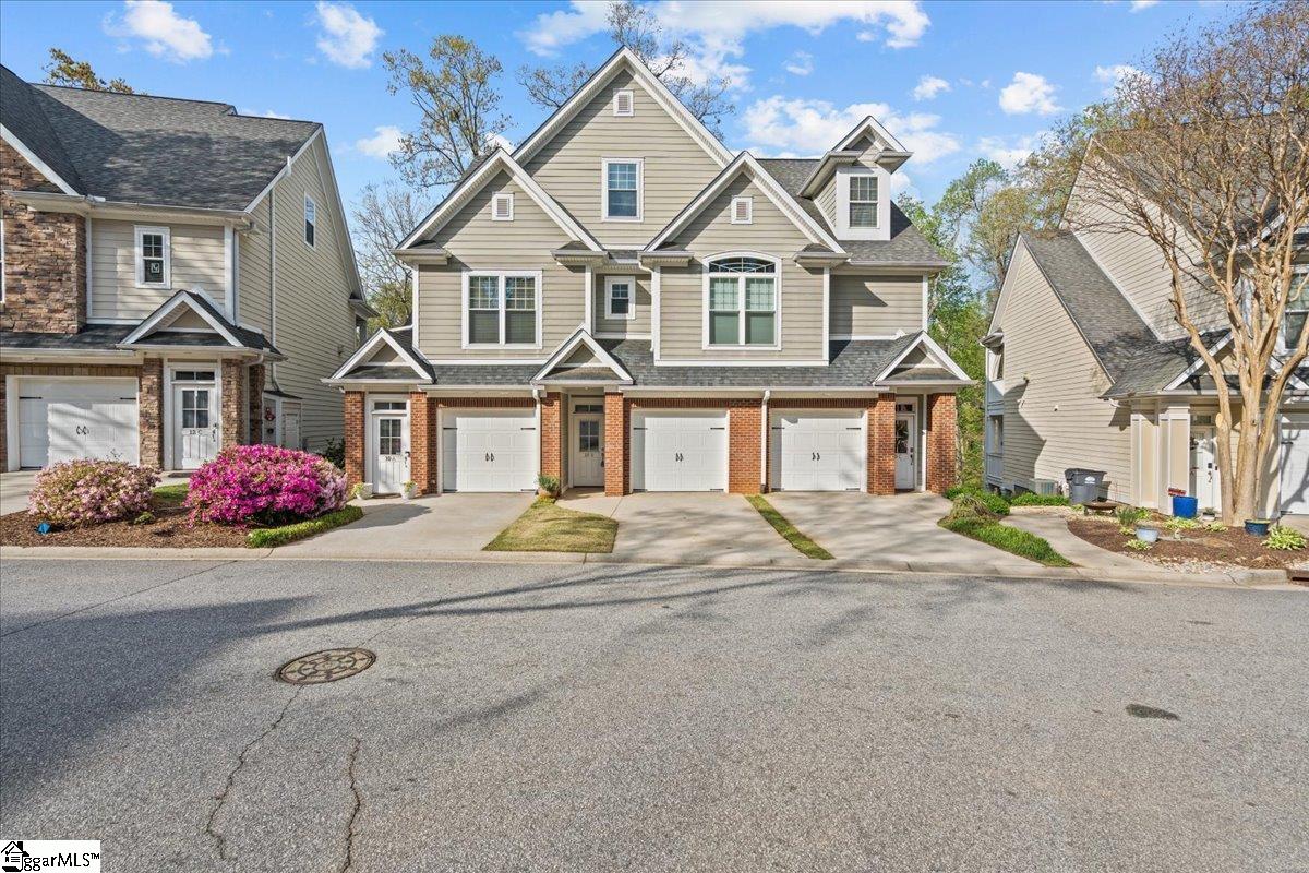 10 Edge Court Property Photo 1