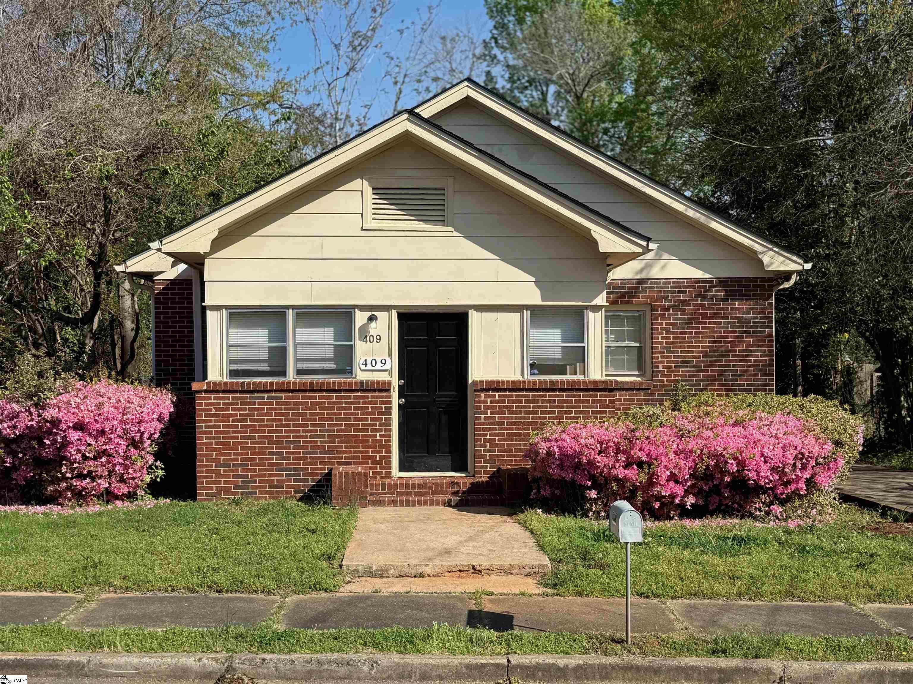 409 Butler Street Property Photo