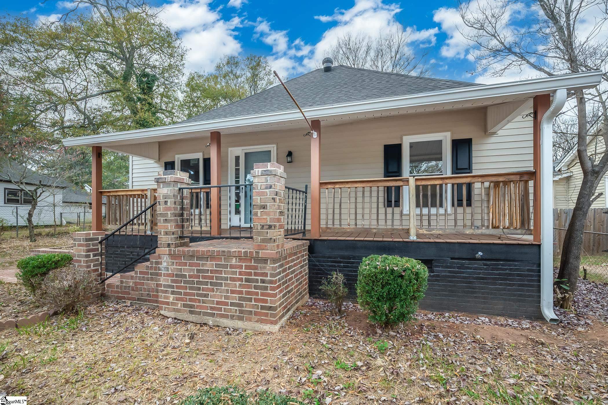 15 N Vance Street Property Photo