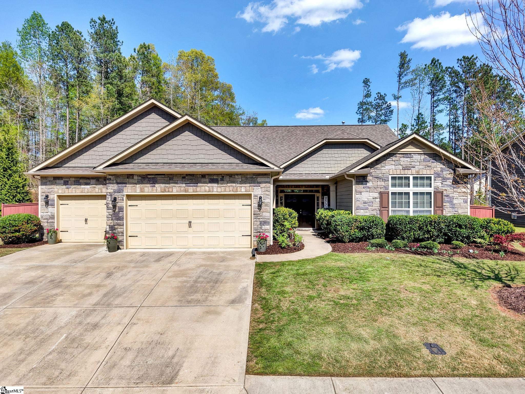 29 Trailwood Drive Property Photo