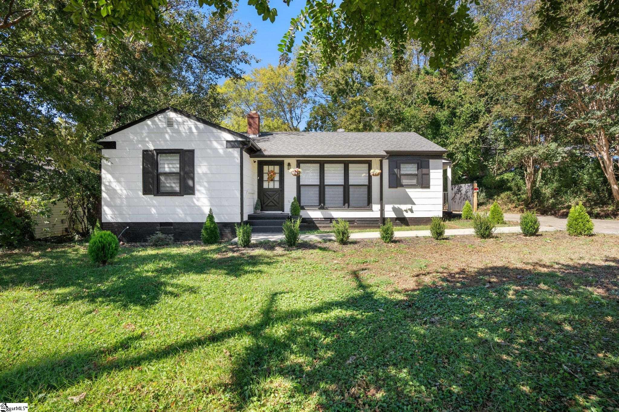 1223 Rutherford Road Property Photo