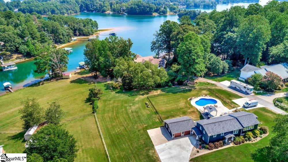 221 Lakeside Drive Property Photo