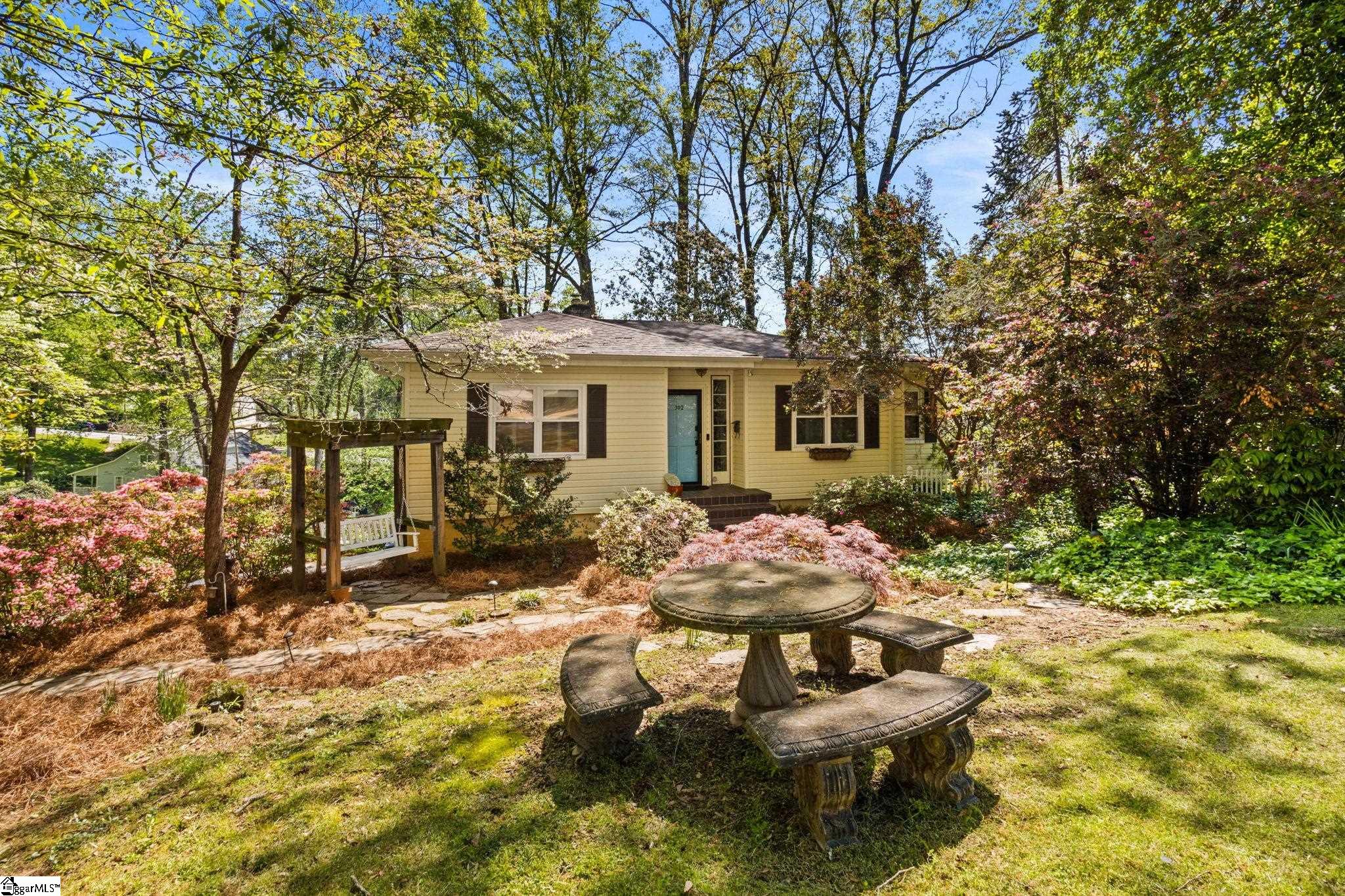 302 Mcdonald Street Property Photo