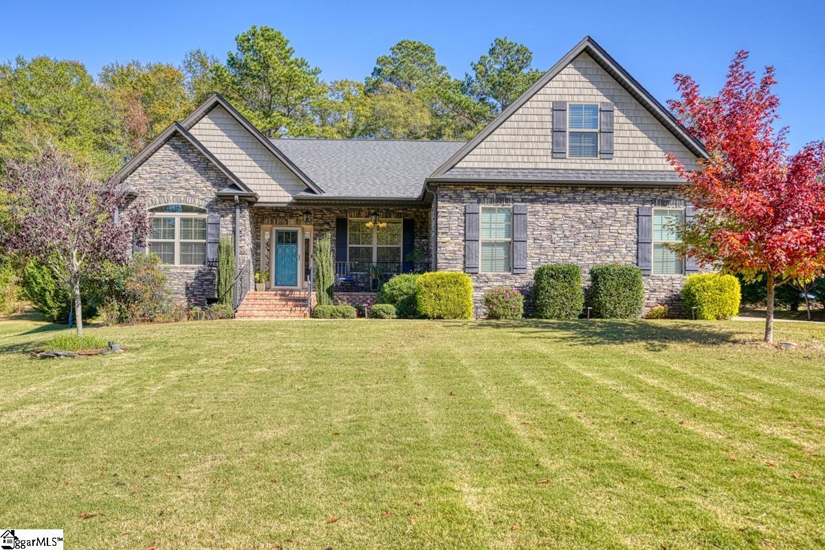 523 Suncrest Court Property Photo
