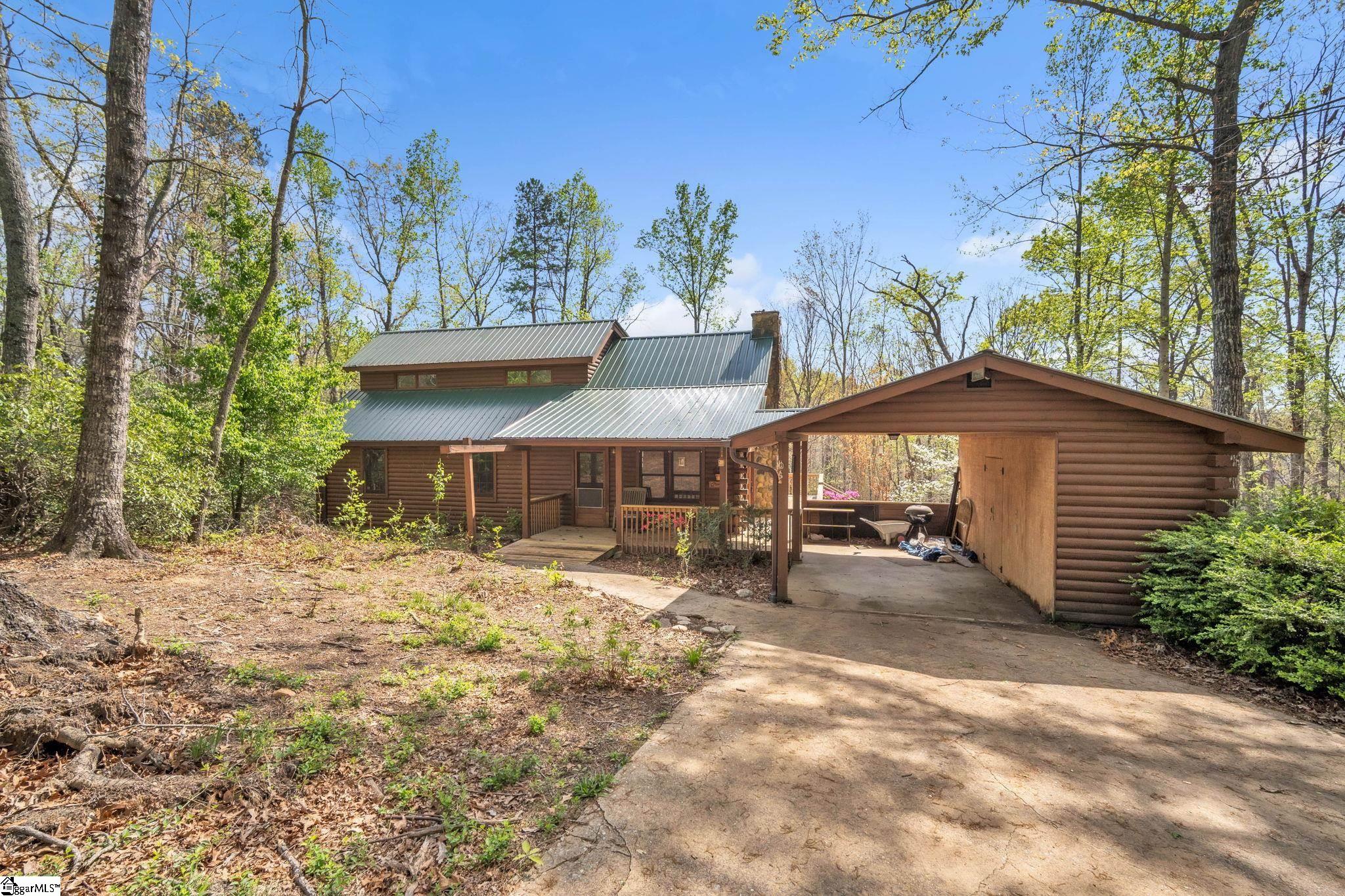 302 Doe Run Property Photo