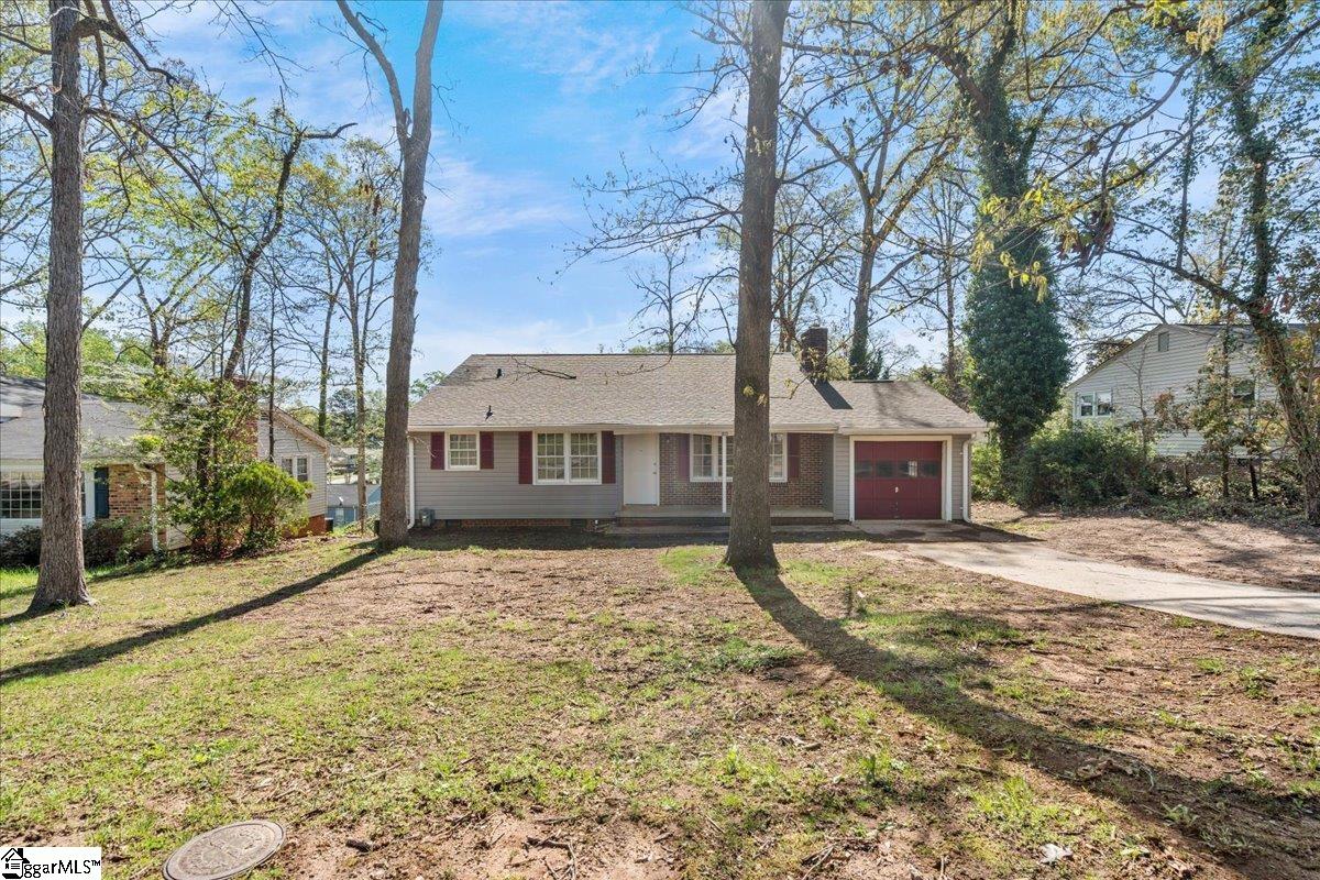 813 Pine Creek Drive Property Photo