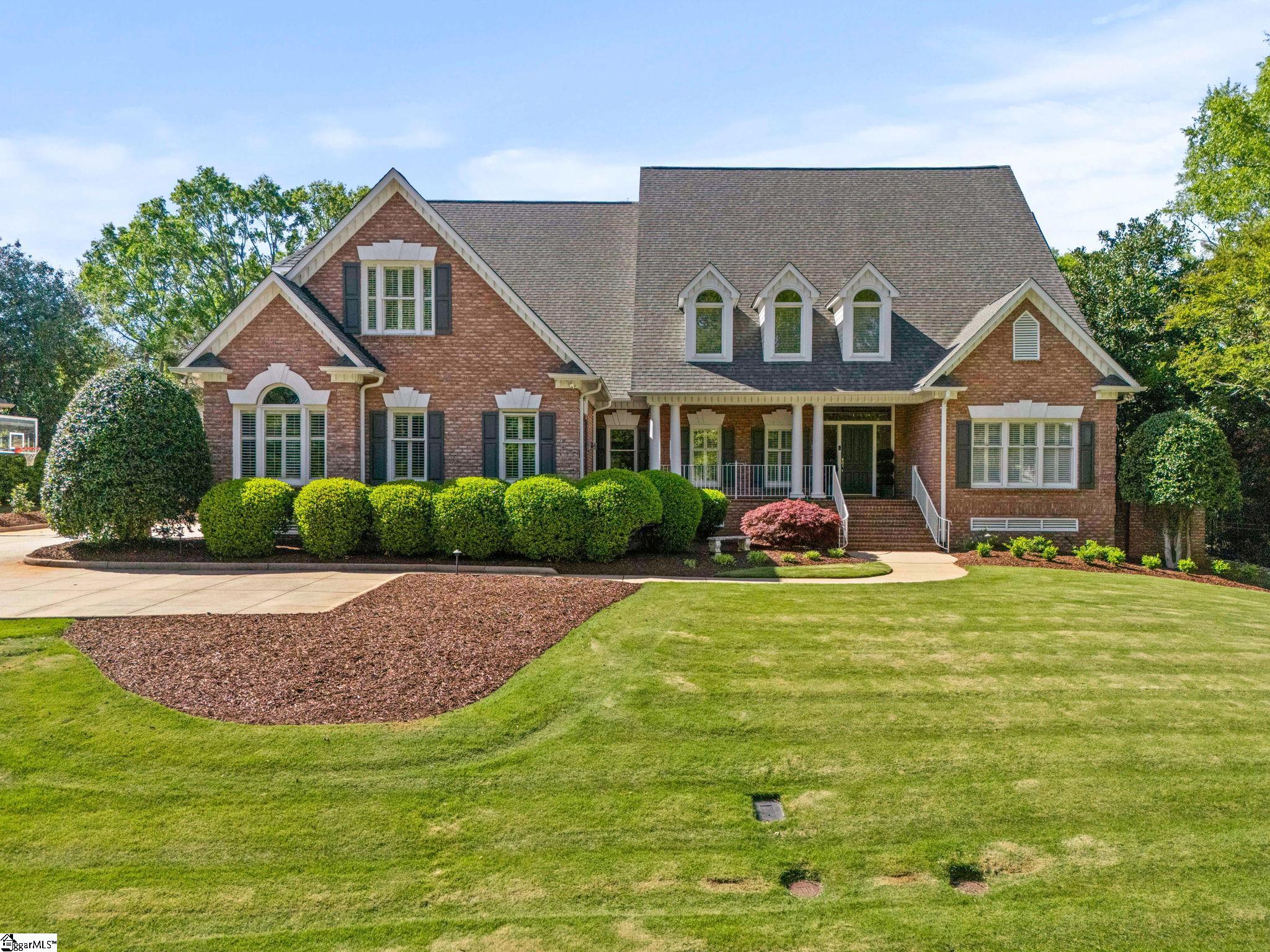 203 Barrington Park Drive Property Photo