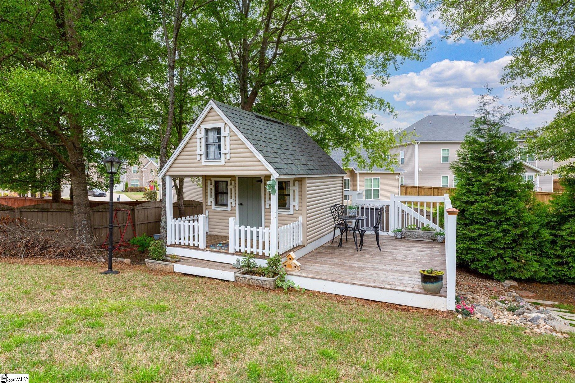 112 Moorgate Drive Property Photo 35