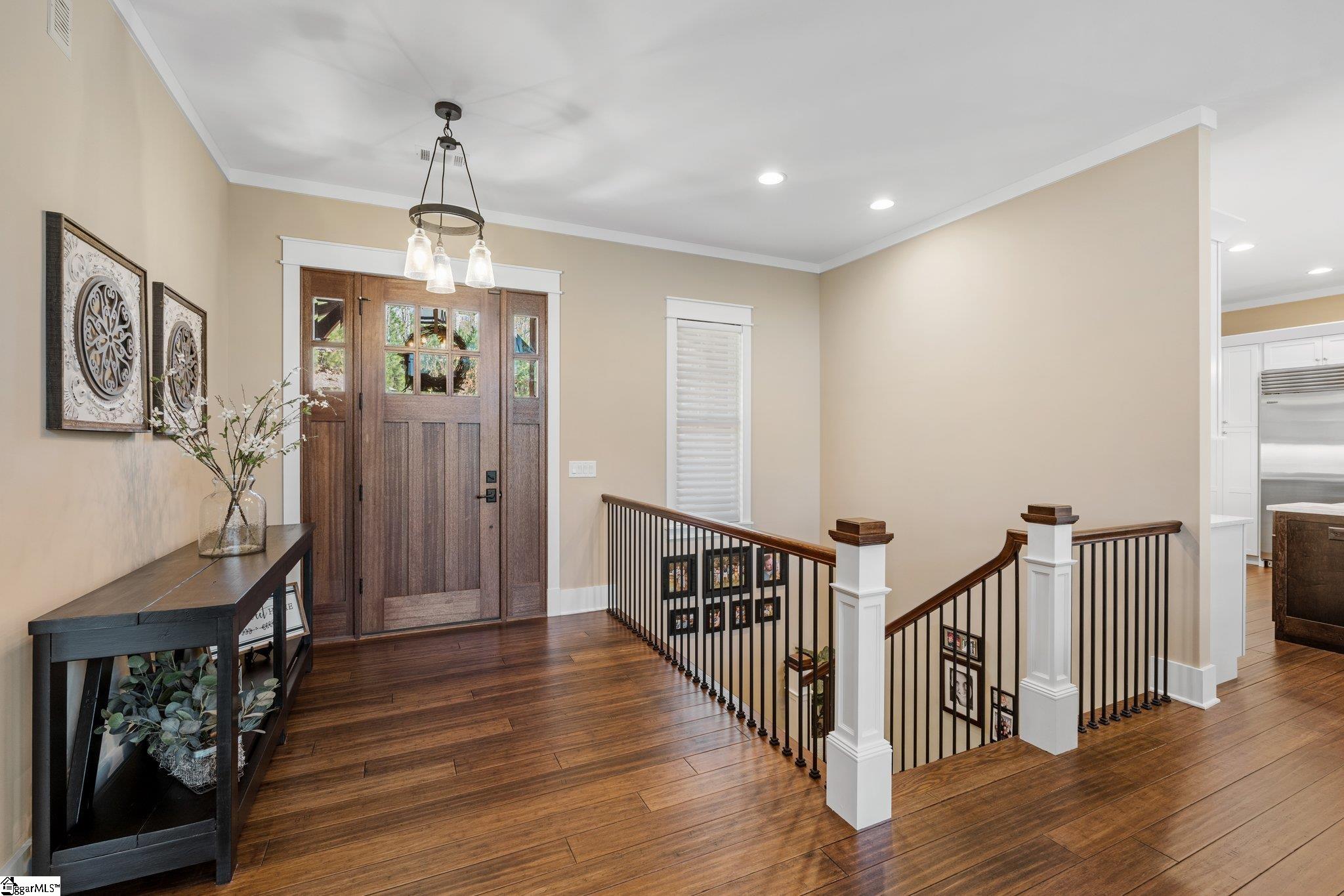 1553919 Property Photo 4