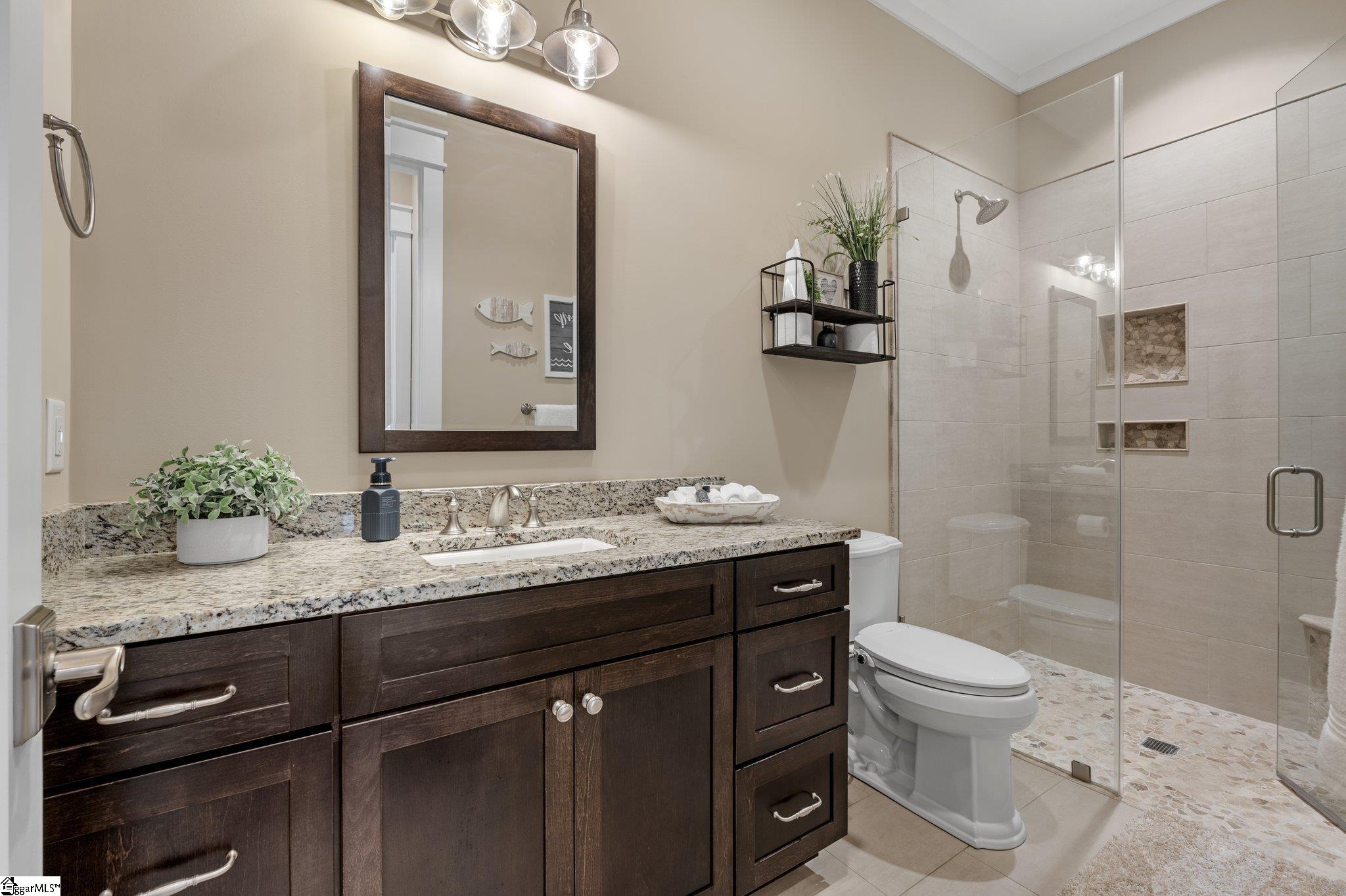 1553919 Property Photo 21