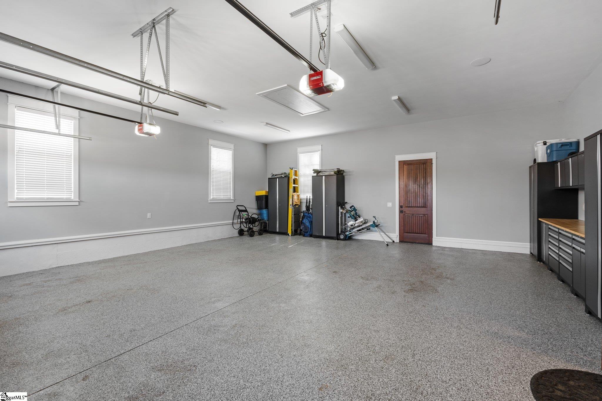 1553919 Property Photo 25