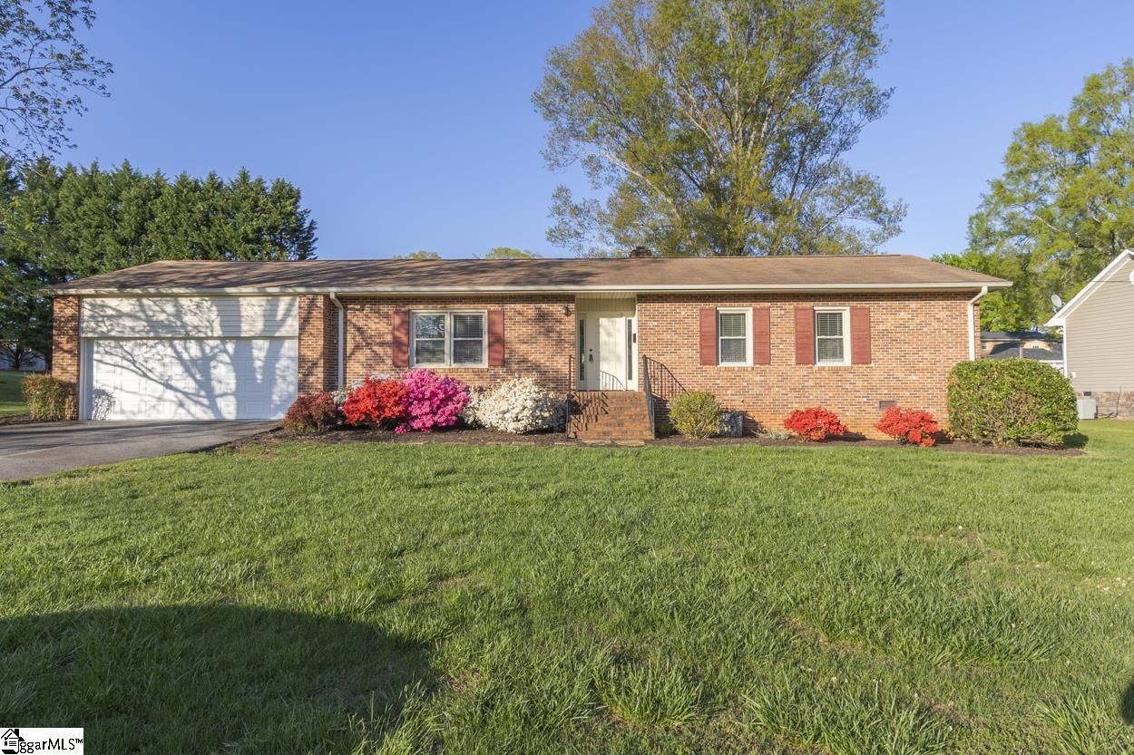 309 Frank Street Property Photo