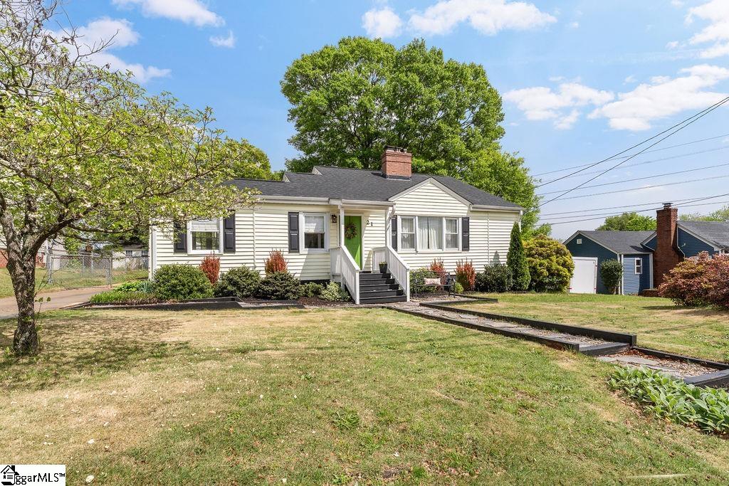 21 Sewanee Avenue Property Photo