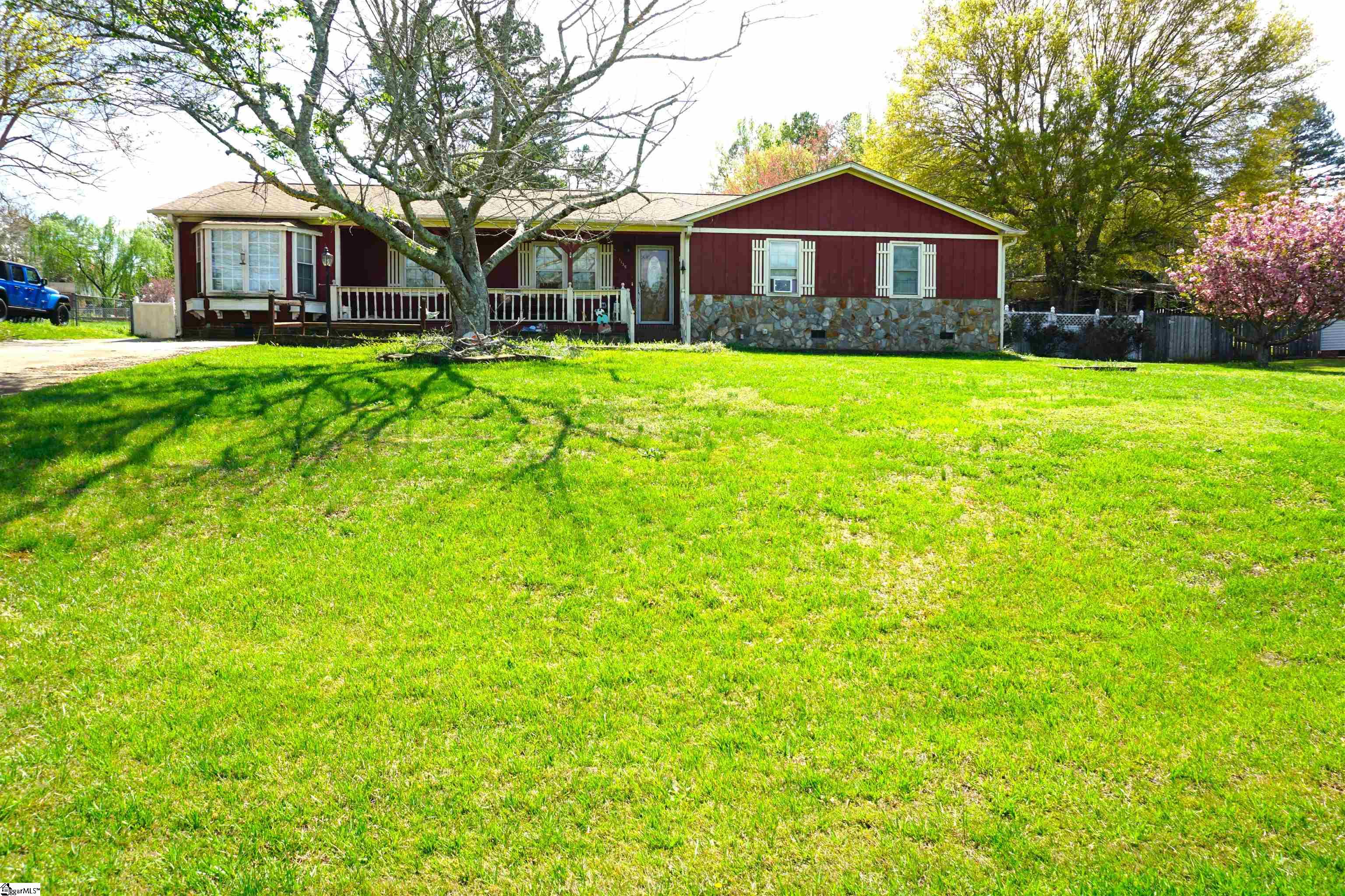 1135 Tall Oaks Circle Property Photo