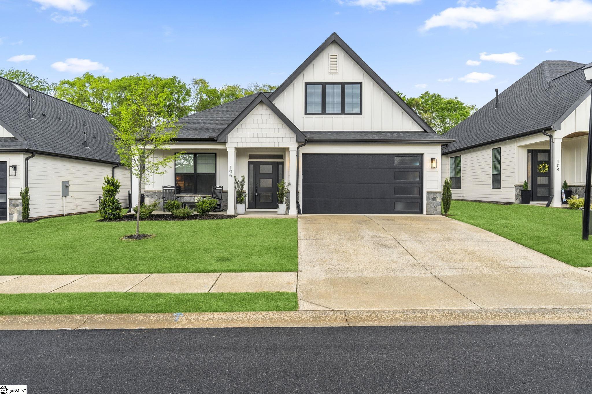 106 Waterville Way Property Photo