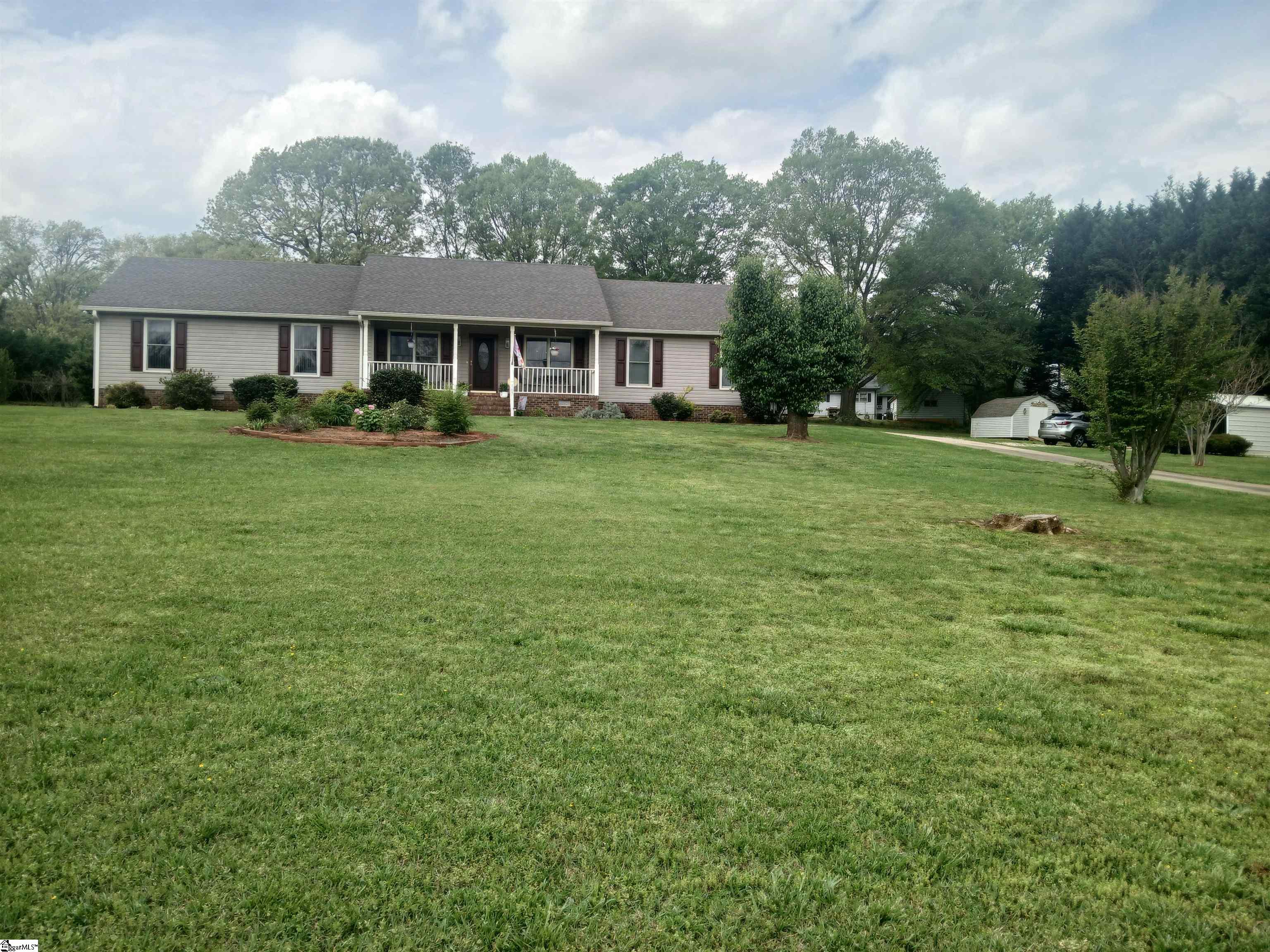 107 Williams Road Property Photo