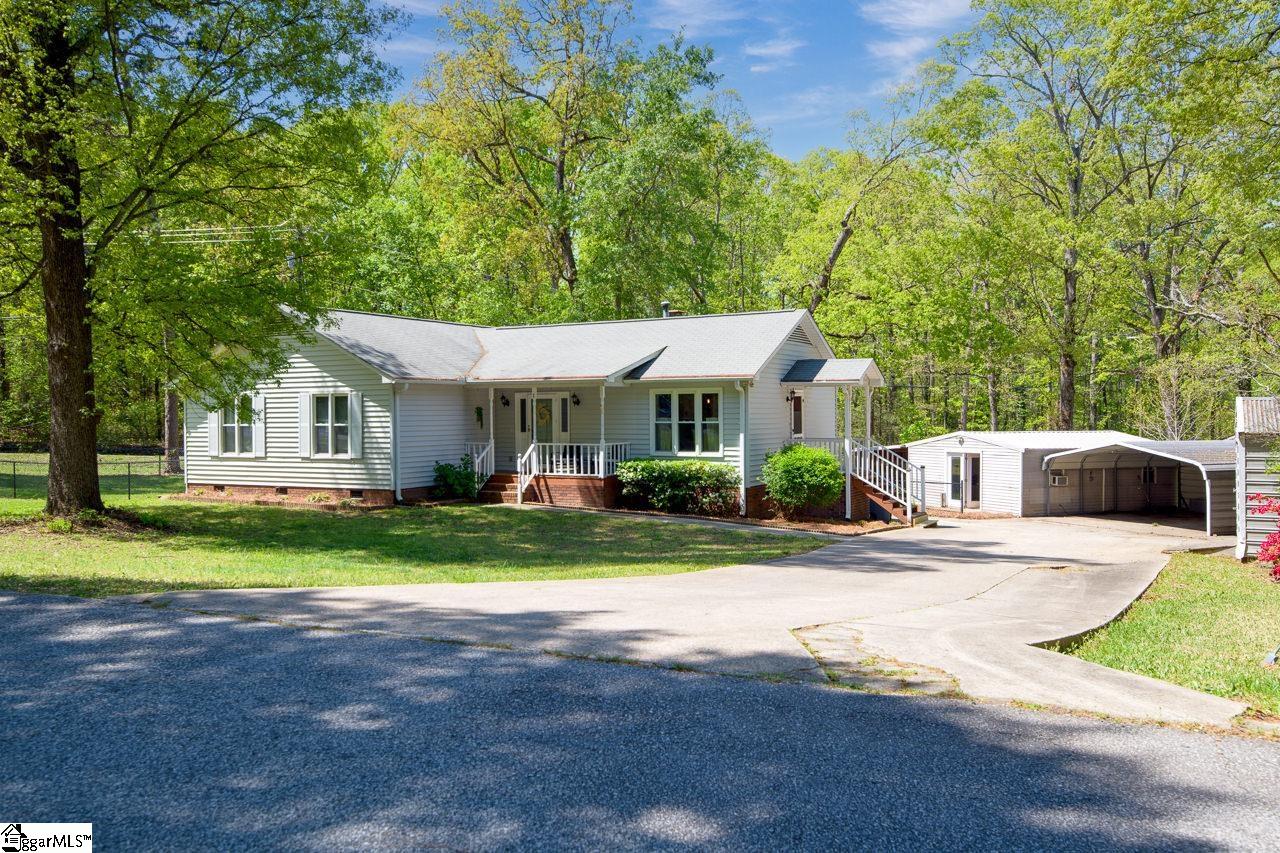 1 Robertson Road Property Photo