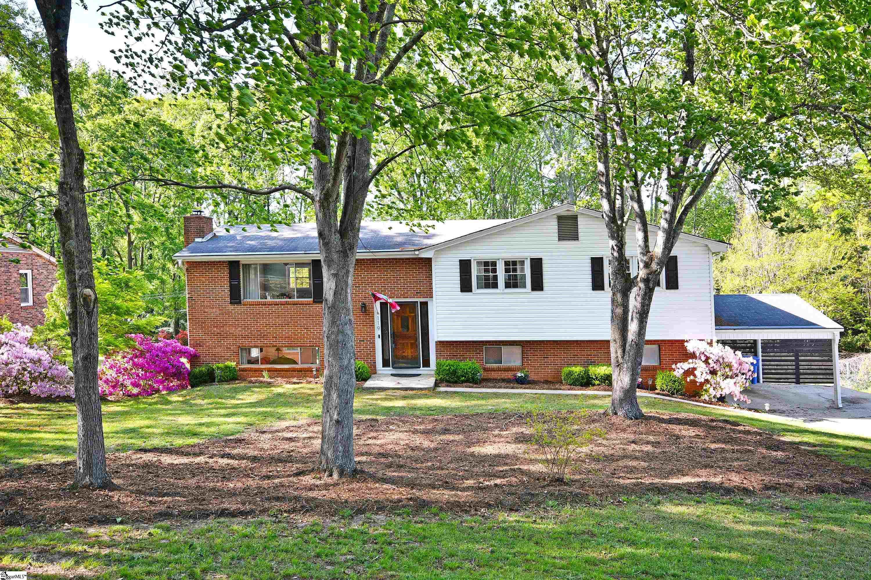 119 Hickory Lane Property Photo