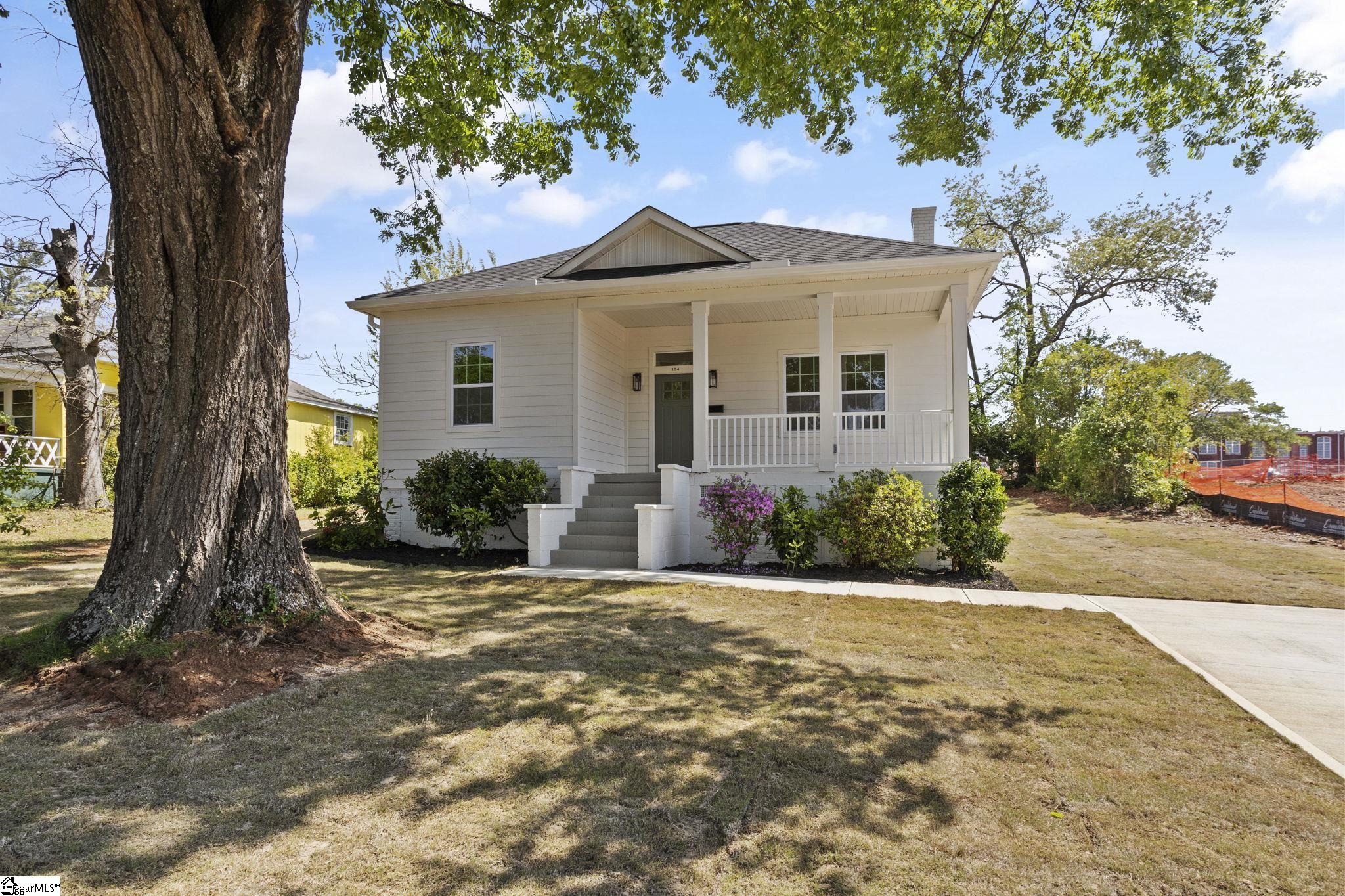 104 B Street Property Photo