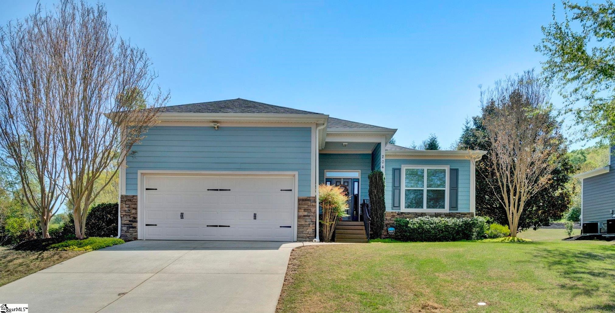 204 Lord Byron Lane Property Photo