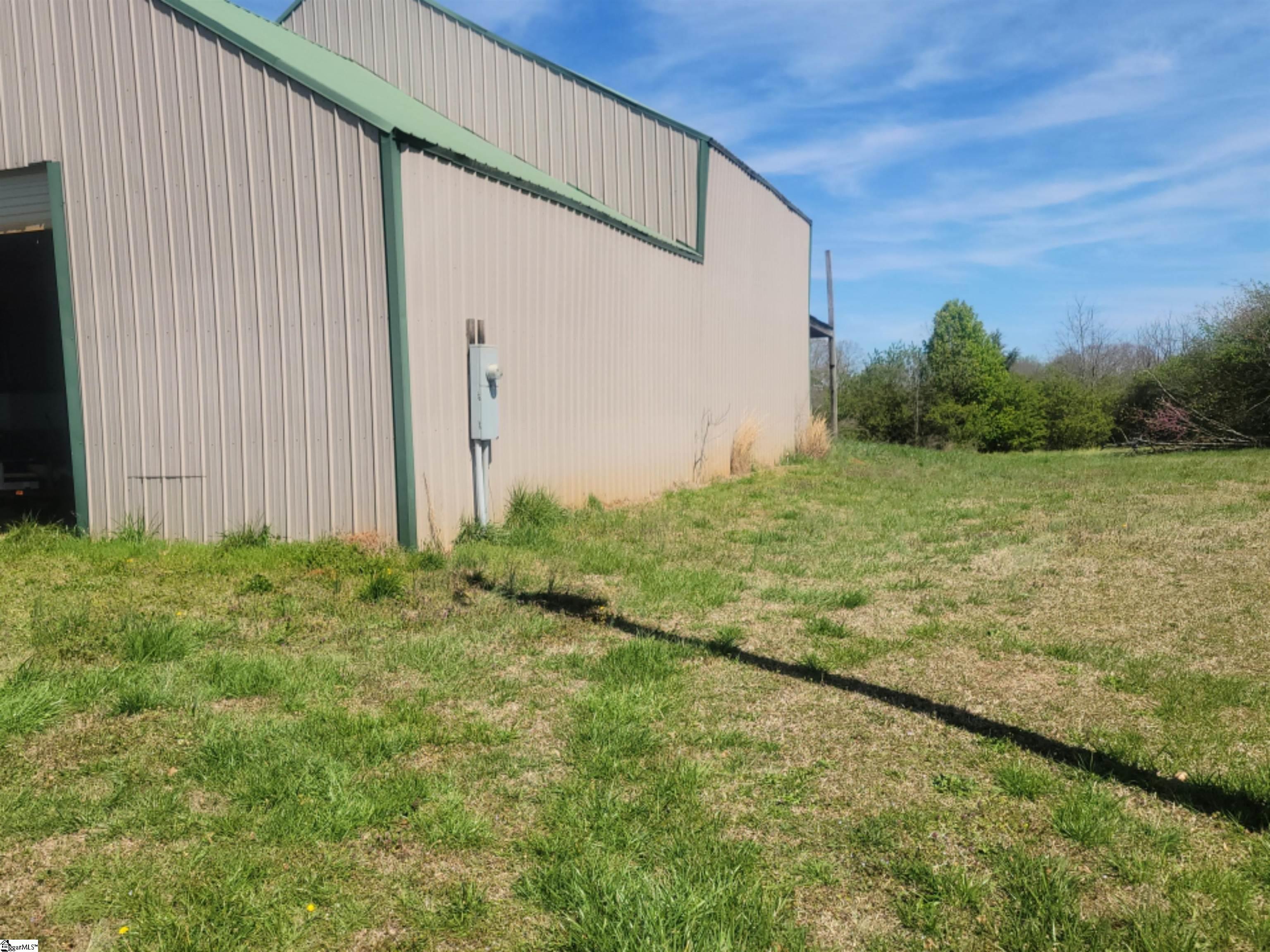 309 Watershed Road Property Photo
