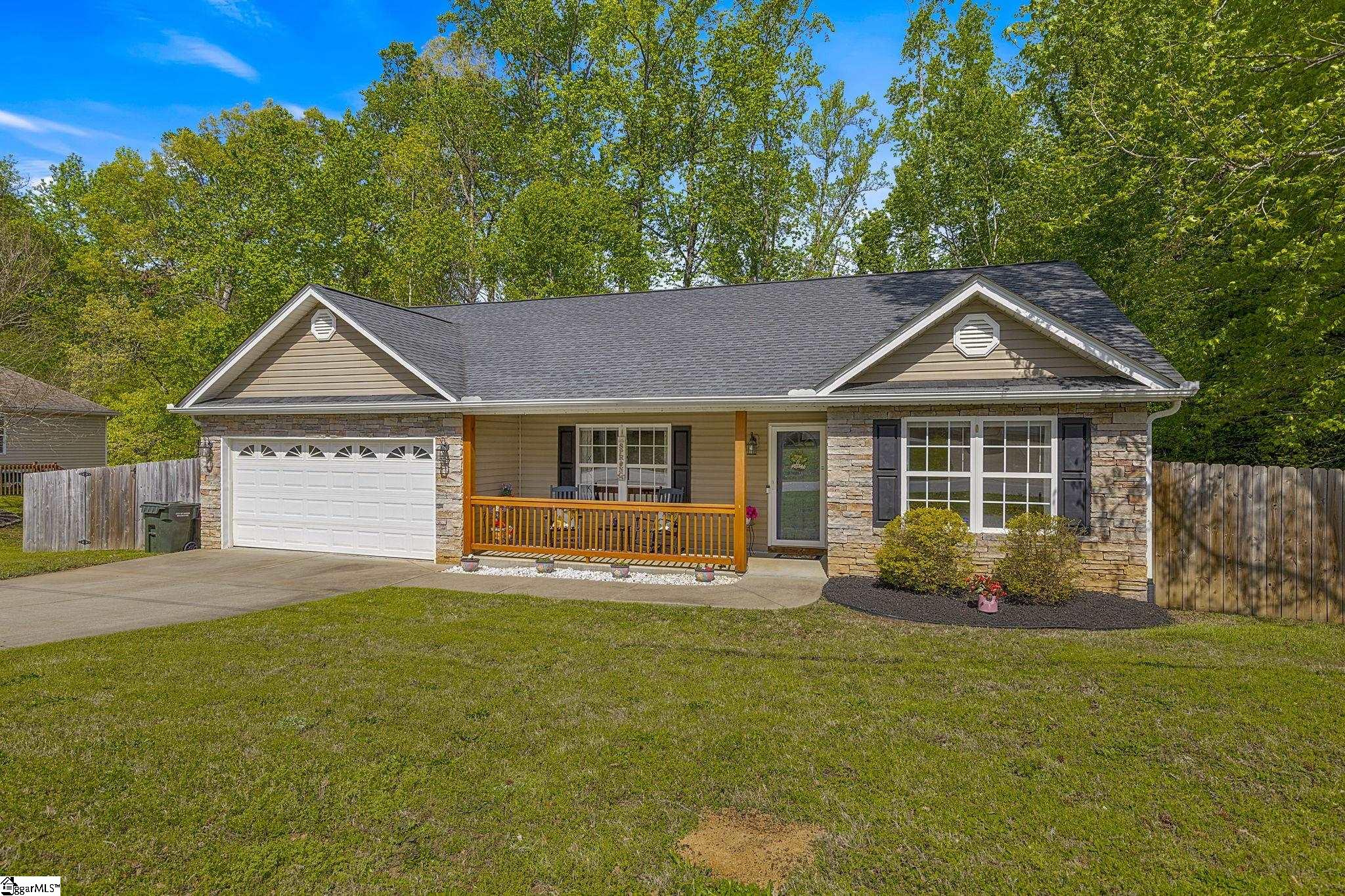 221 Harris Drive Property Photo