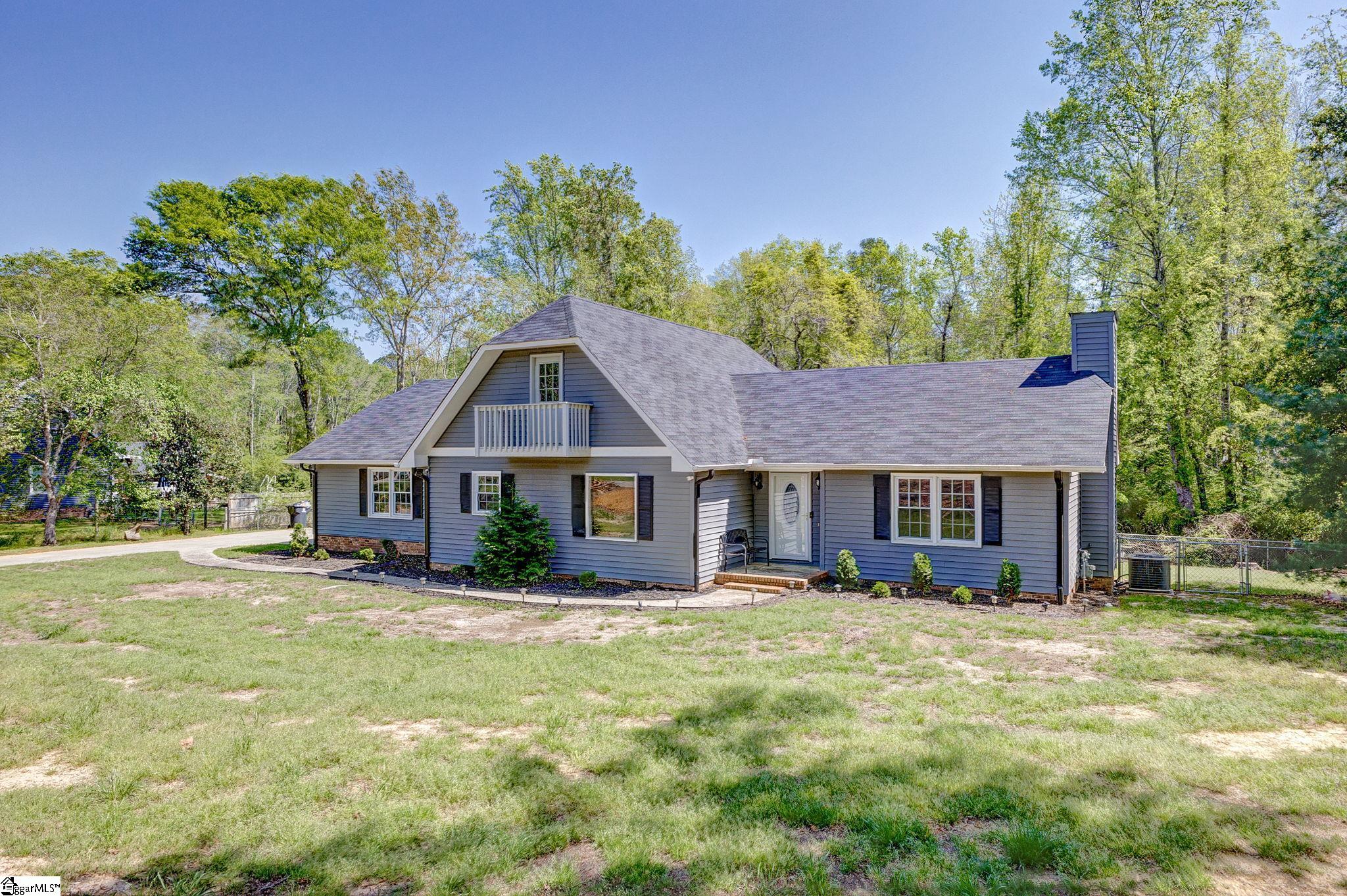 624 Jameson Drive Property Photo