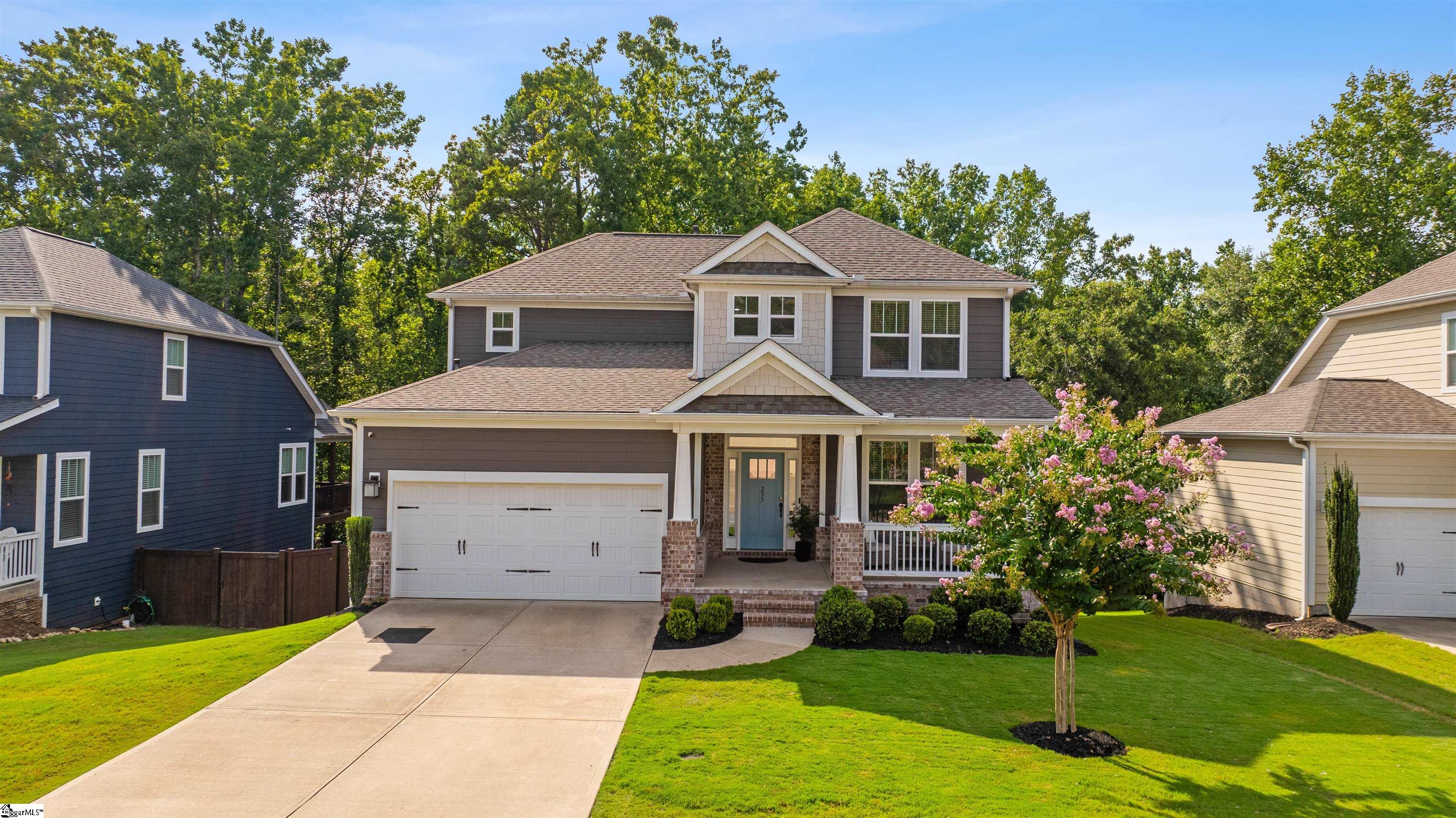 237 Coronet Lane Property Photo