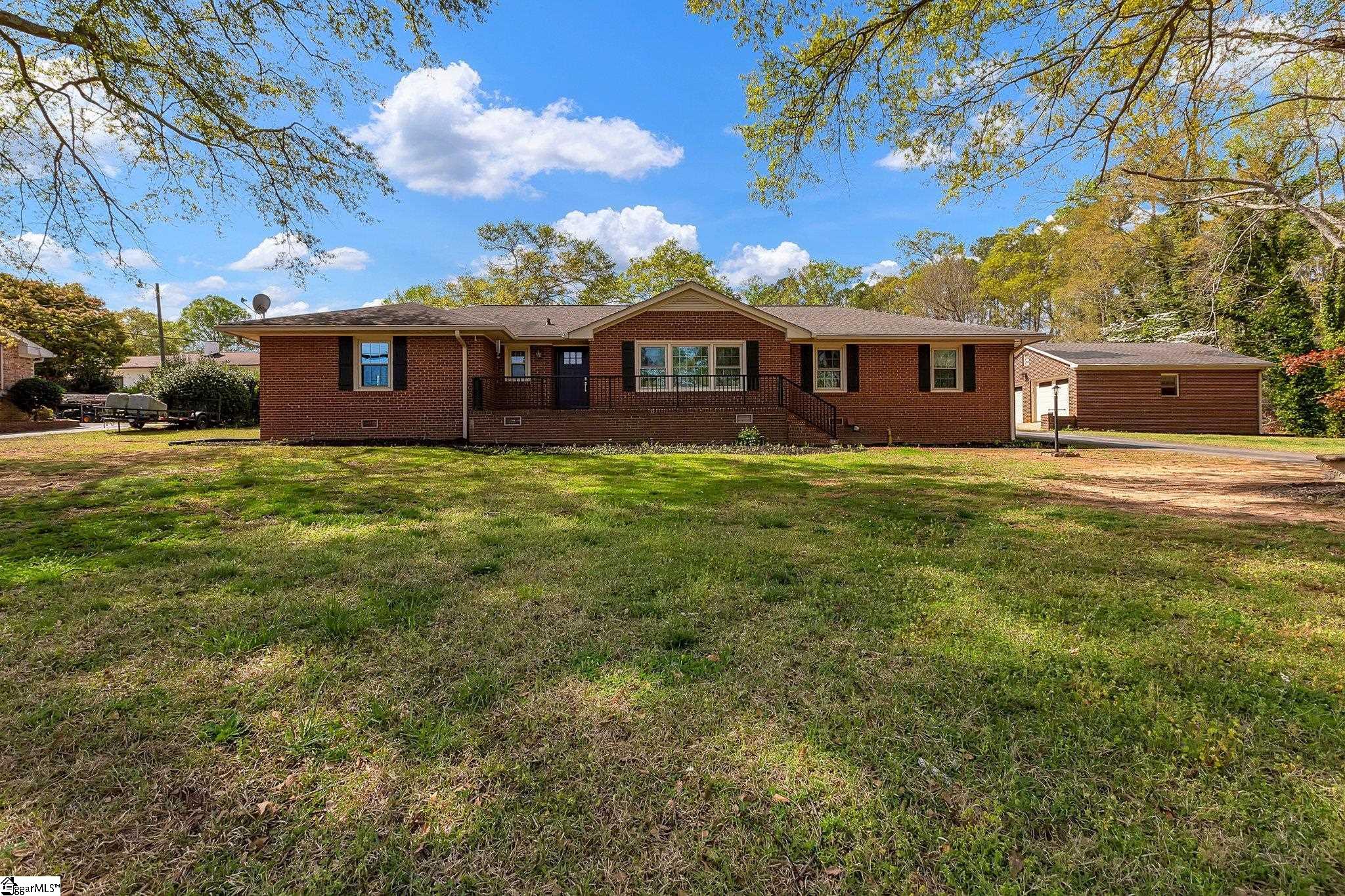108 Pine Road Property Photo
