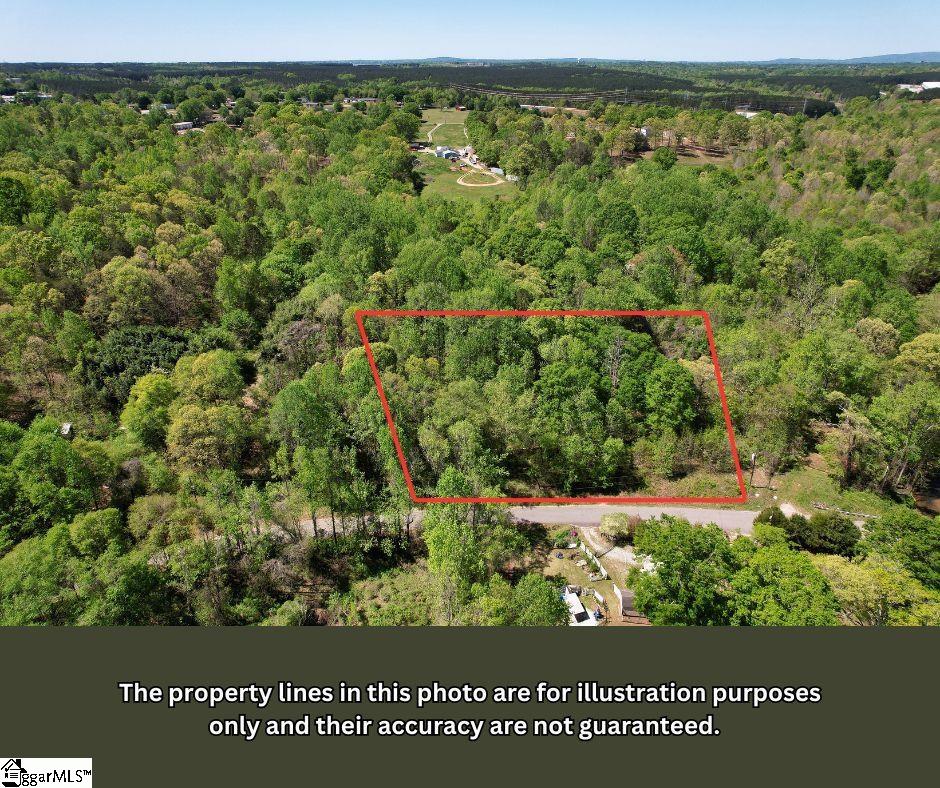109 Holly Creek Drive Property Photo