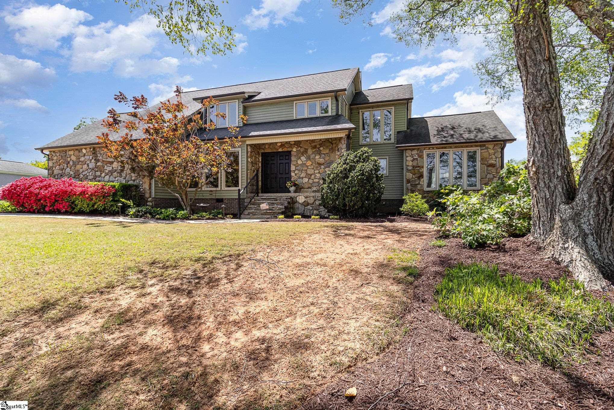204 Carnoustie Drive Property Photo