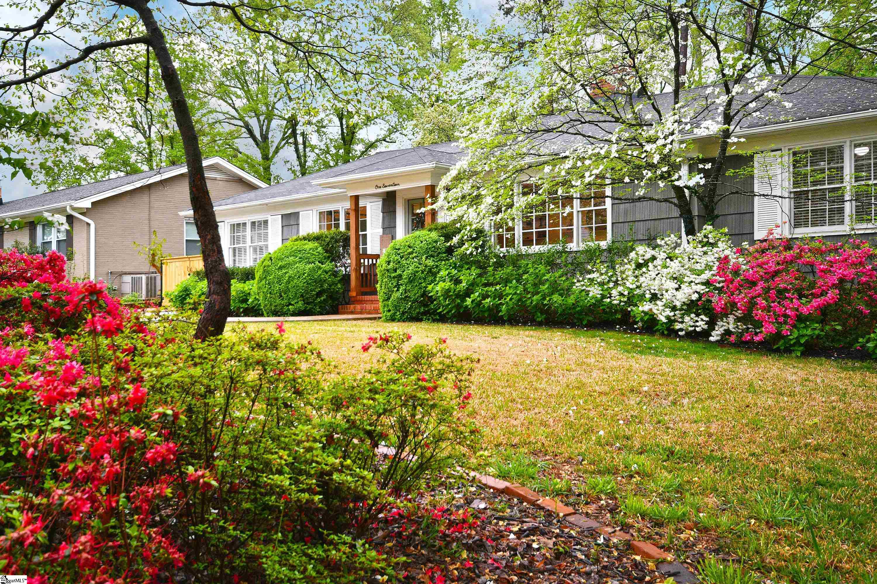 117 Stephens Lane Property Photo