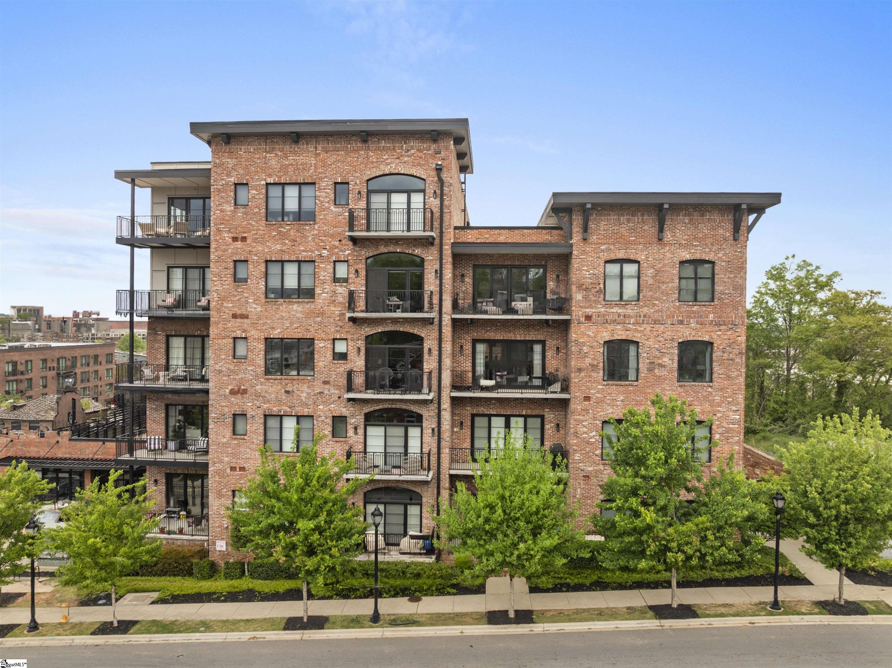 110 N Markley Street Property Photo