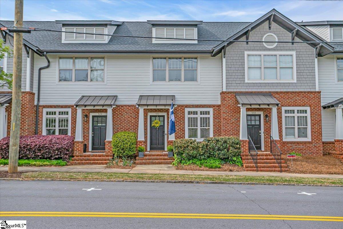 331 Arlington Avenue Property Photo