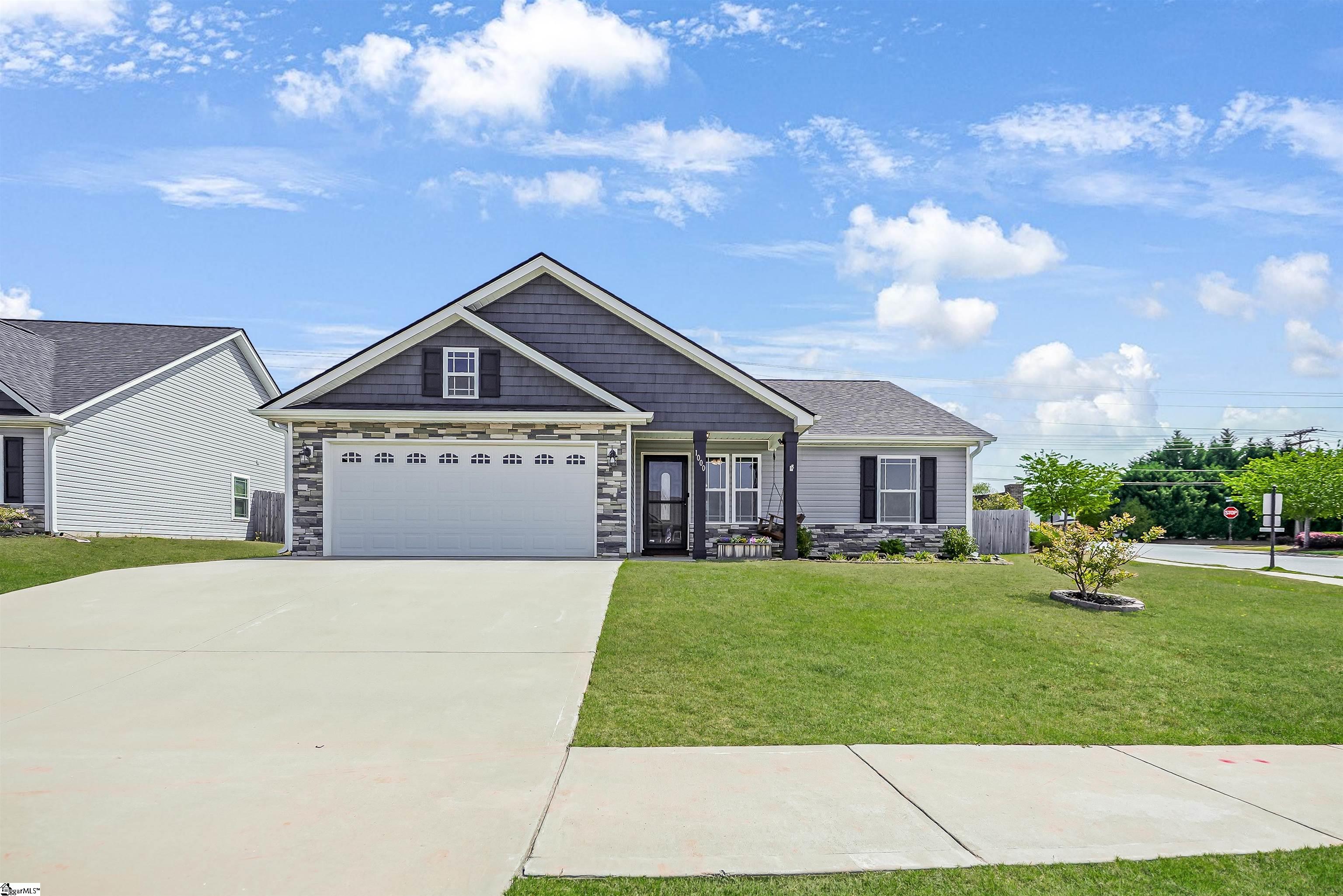 Greer Real Estate Listings Main Image